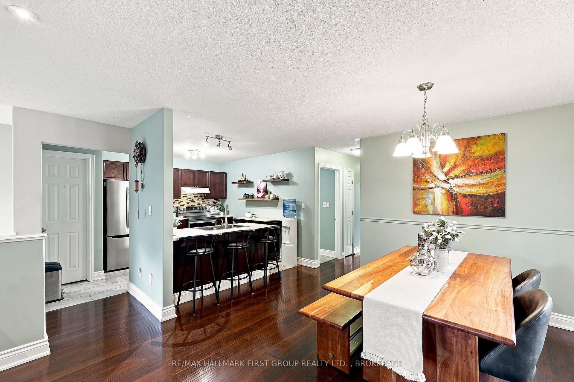 Photo 8 of 96 Briceland Street, Kingston, Rideau — HOMEH