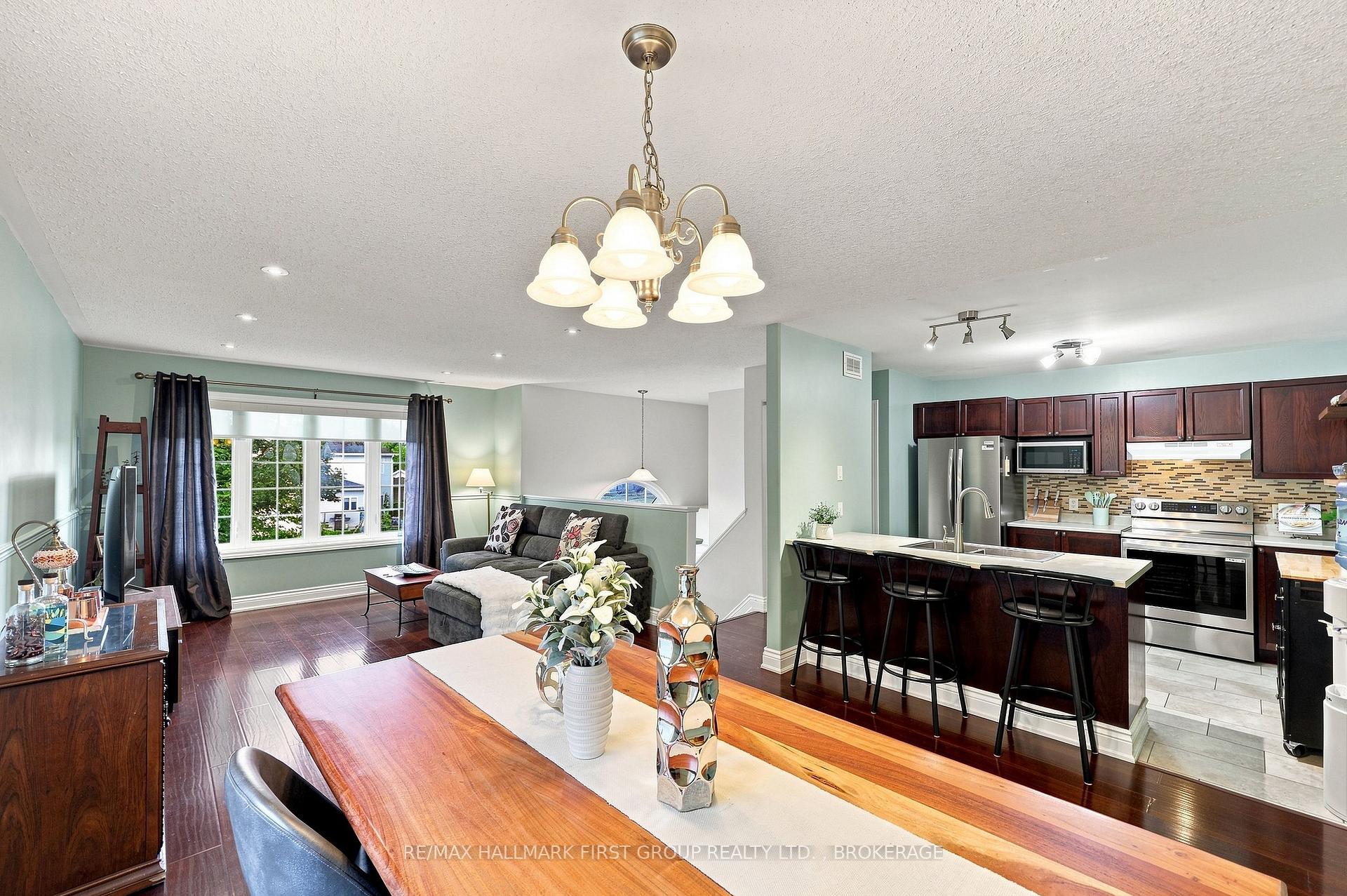 Photo 15 of 96 Briceland Street, Kingston, Rideau — HOMEH