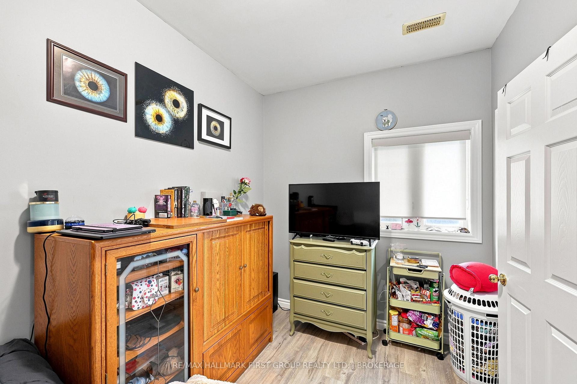 Photo 35 of 96 Briceland Street, Kingston, Rideau — HOMEH