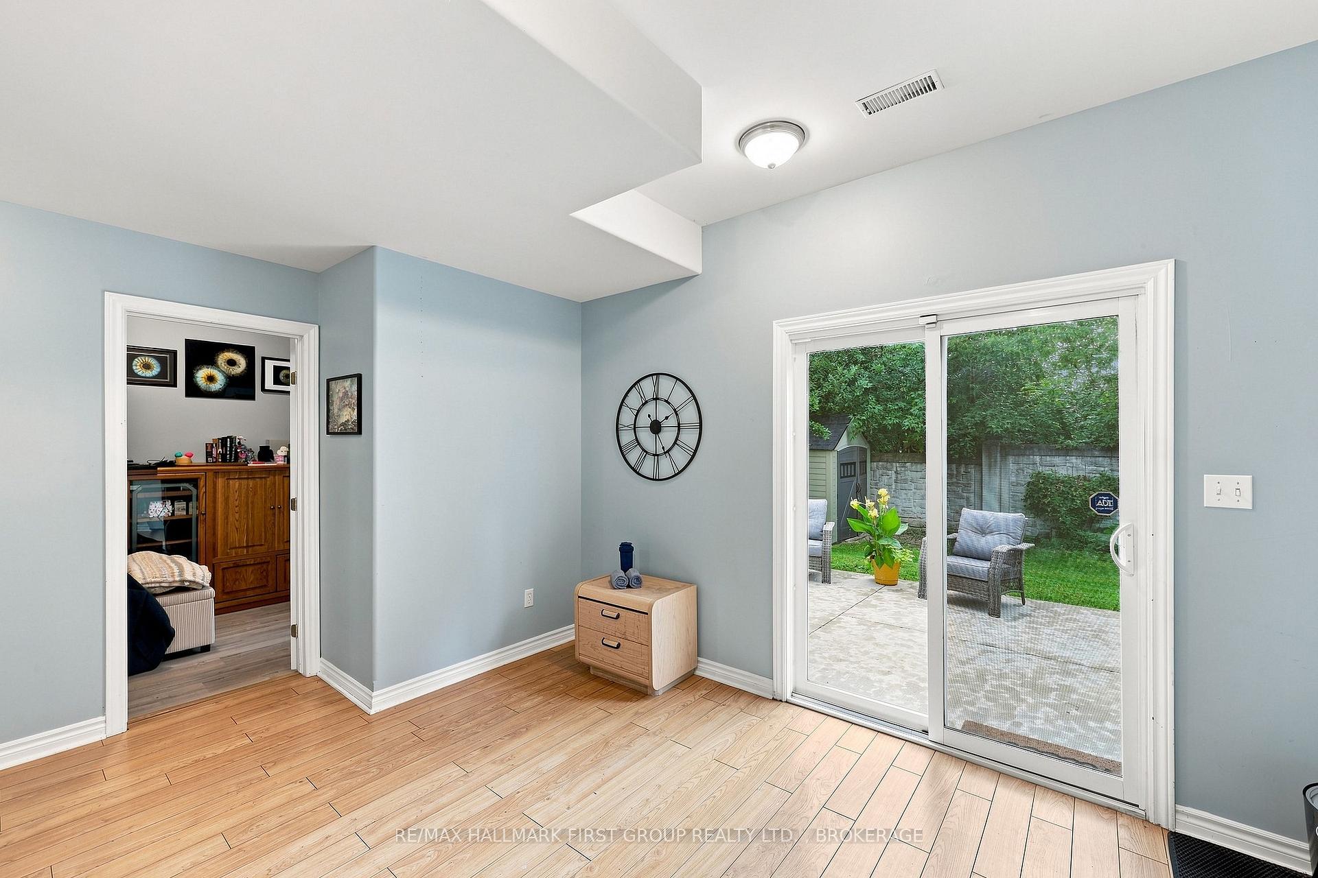 Photo 36 of 96 Briceland Street, Kingston, Rideau — HOMEH