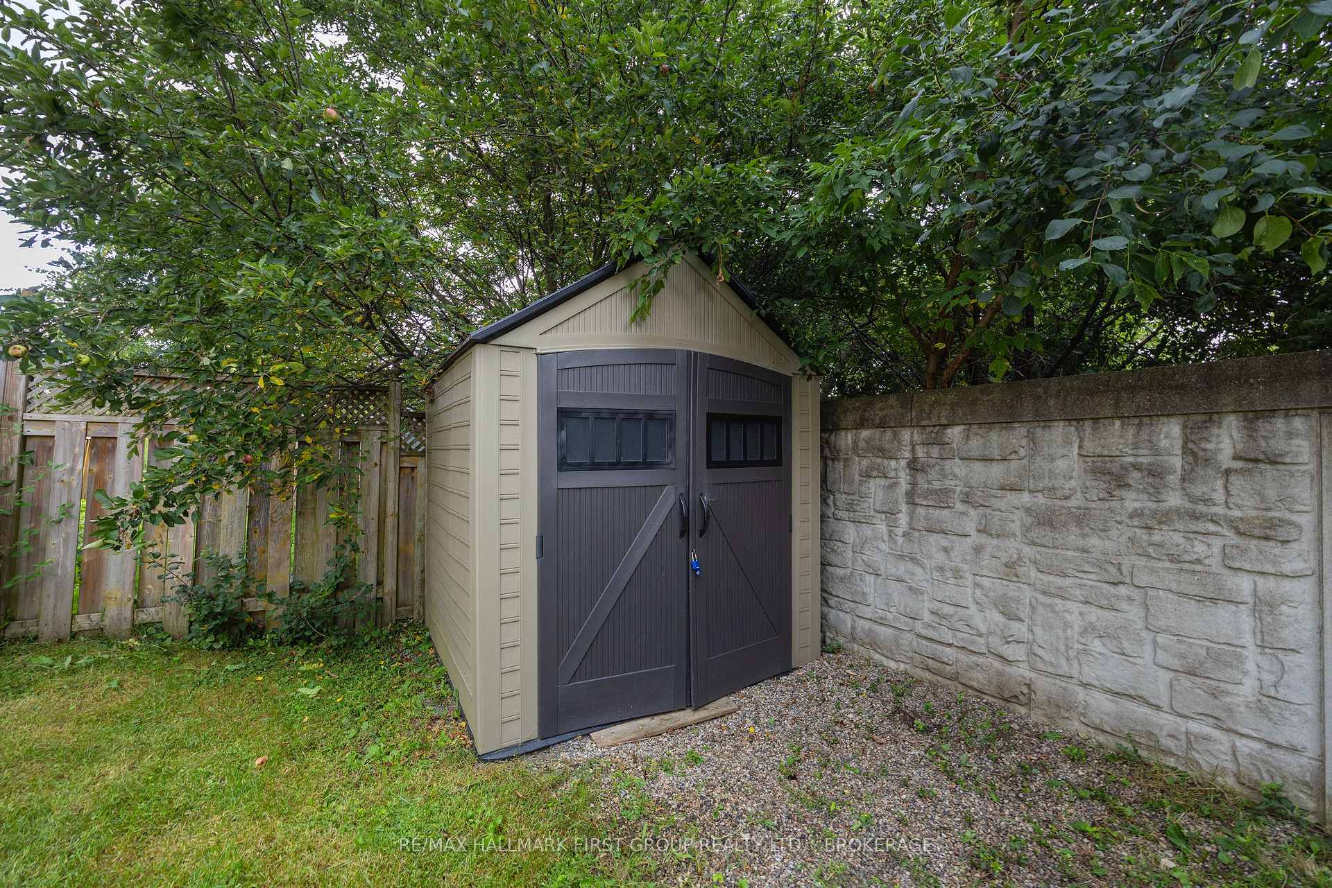 Photo 41 of 96 Briceland Street, Kingston, Rideau — HOMEH