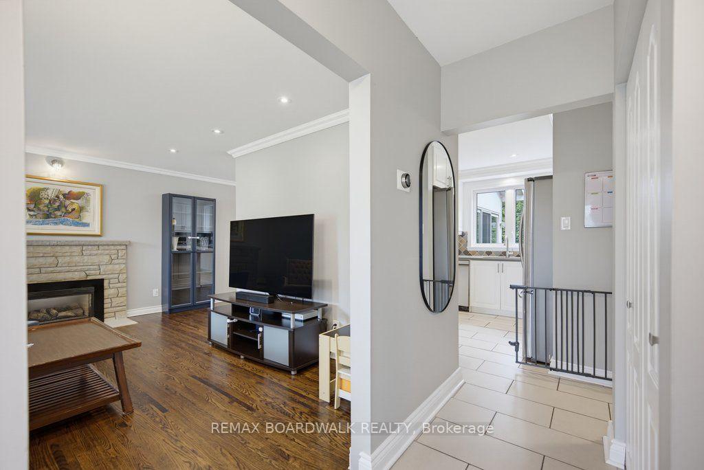Photo 7 of 2306 Ryder Street, Ottawa, Guildwood Estates - Urbandale Acres — HOMEH
