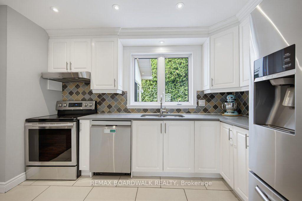 Photo 17 of 2306 Ryder Street, Ottawa, Guildwood Estates - Urbandale Acres — HOMEH