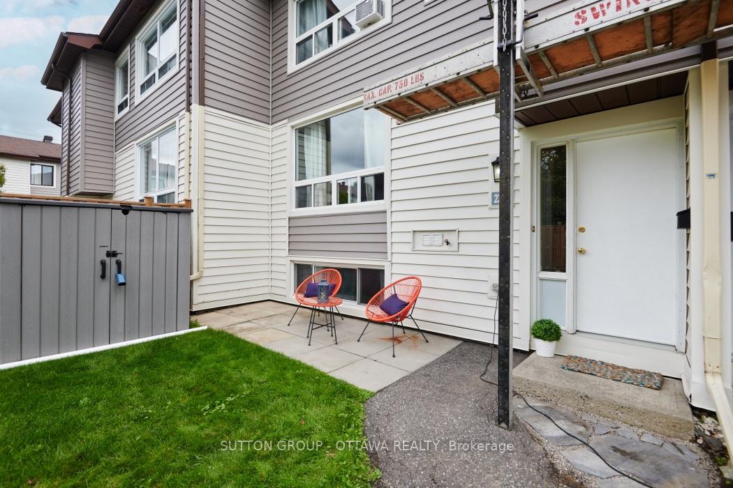 Photo 4 of Unit 23F, 23 Banner Road W, Ottawa, Sheahan Estates/Trend Village — HOMEH
