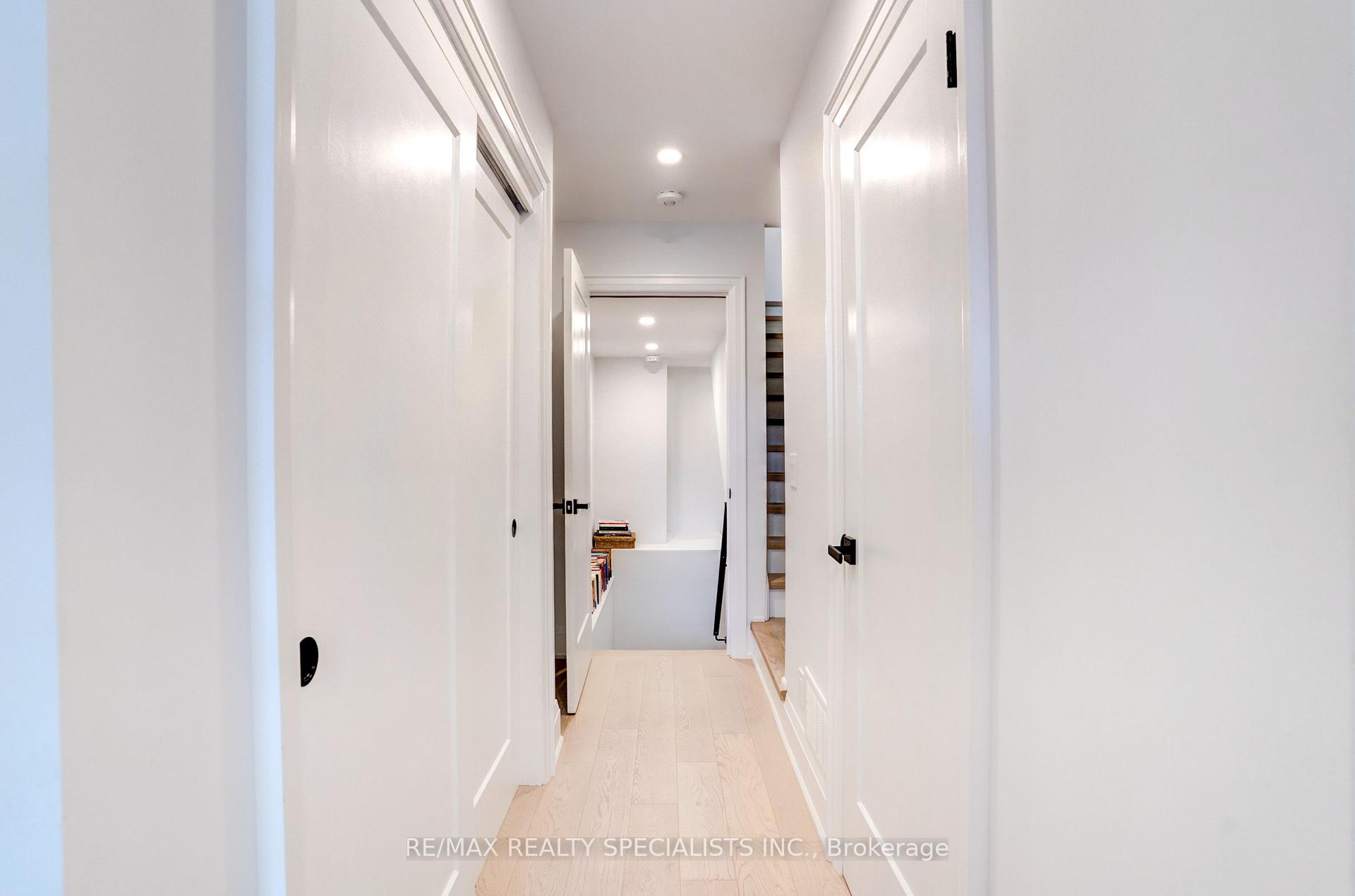 Photo 6 of 423 Rockwell Common, Oakville, Joshua Meadows — HOMEH