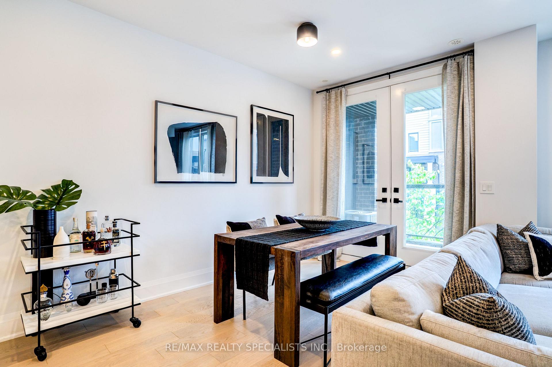 Photo 22 of 423 Rockwell Common, Oakville, Joshua Meadows — HOMEH