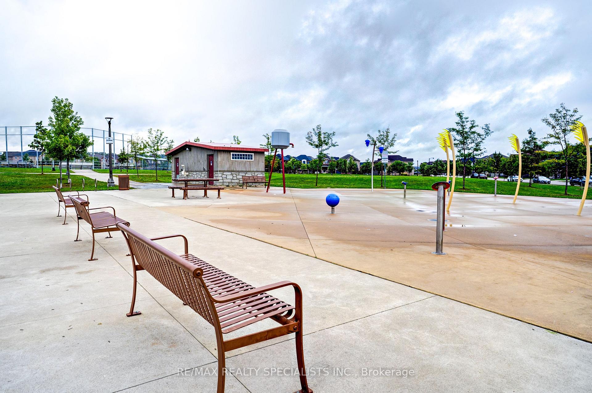 Photo 41 of 423 Rockwell Common, Oakville, Joshua Meadows — HOMEH