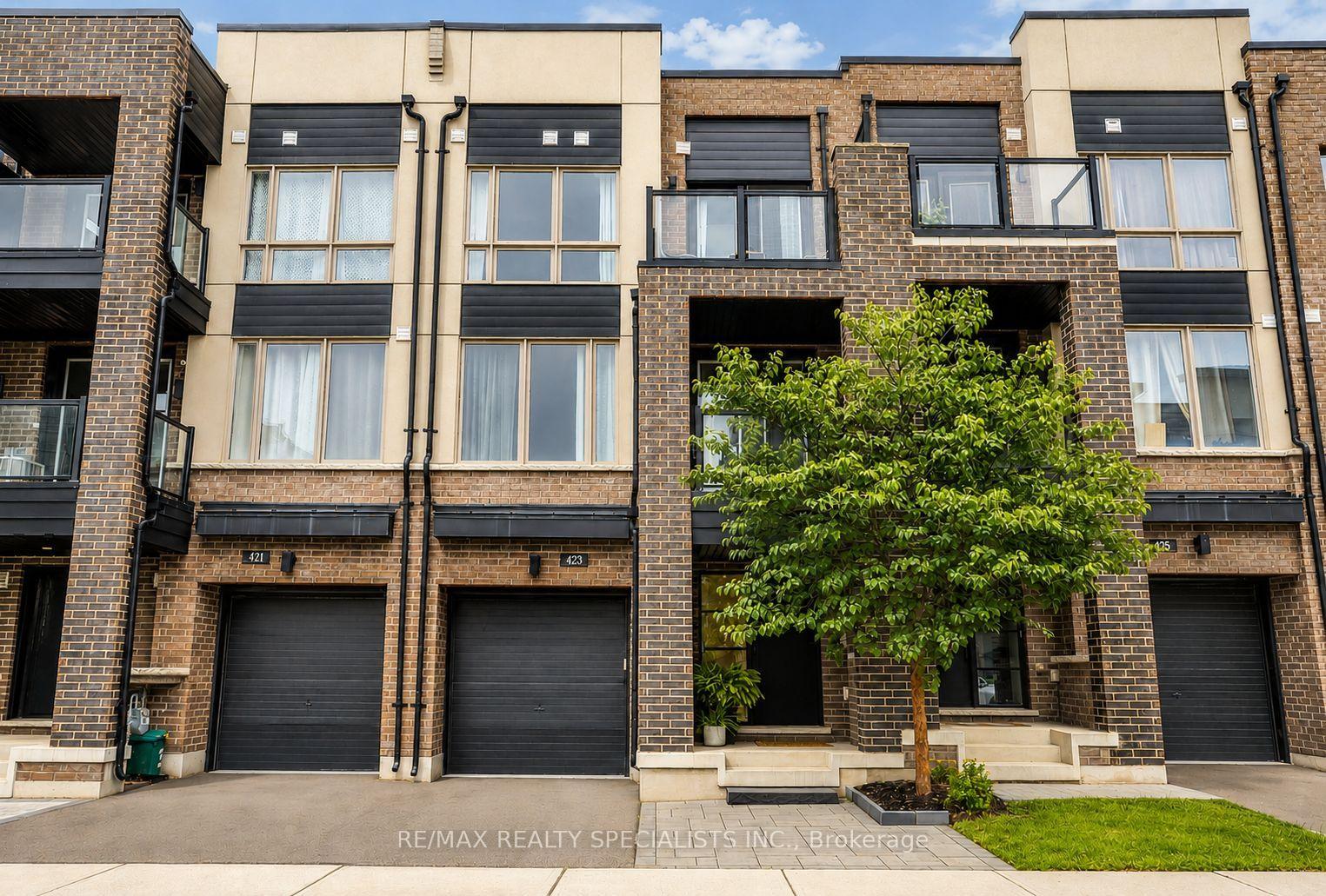 Photo 2 of 423 Rockwell Common, Oakville, Joshua Meadows — HOMEH