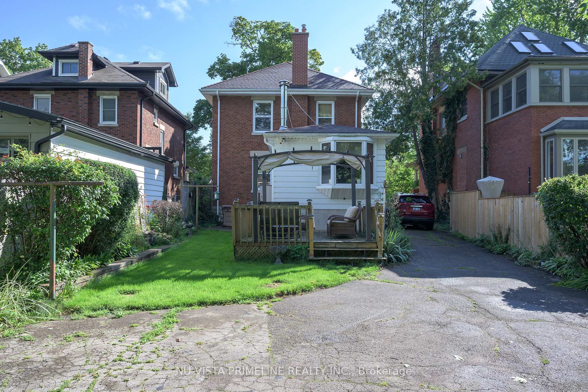 Photo 10 of 83 Thornton Avenue, London, East B — HOMEH