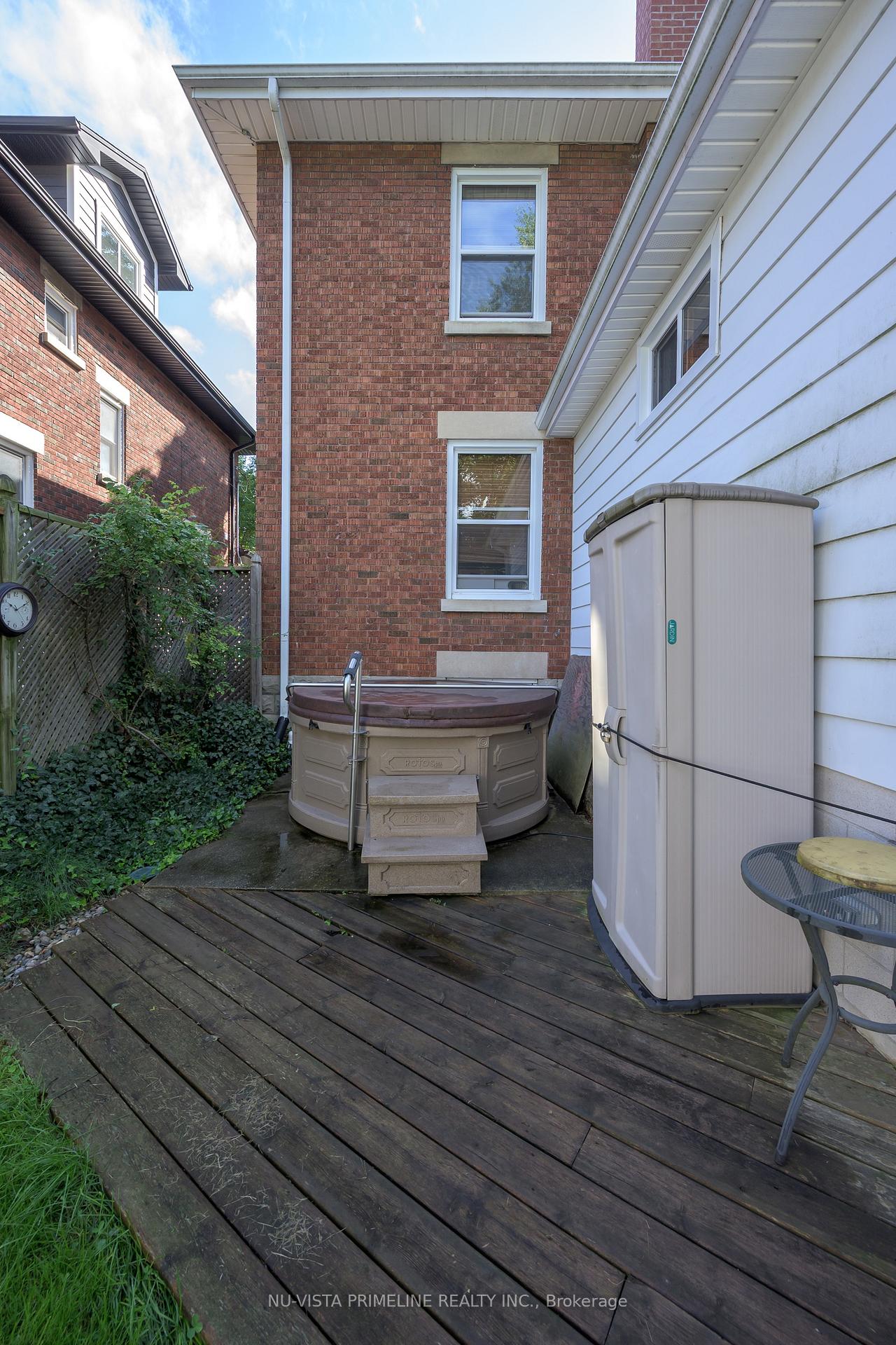 Photo 12 of 83 Thornton Avenue, London, East B — HOMEH