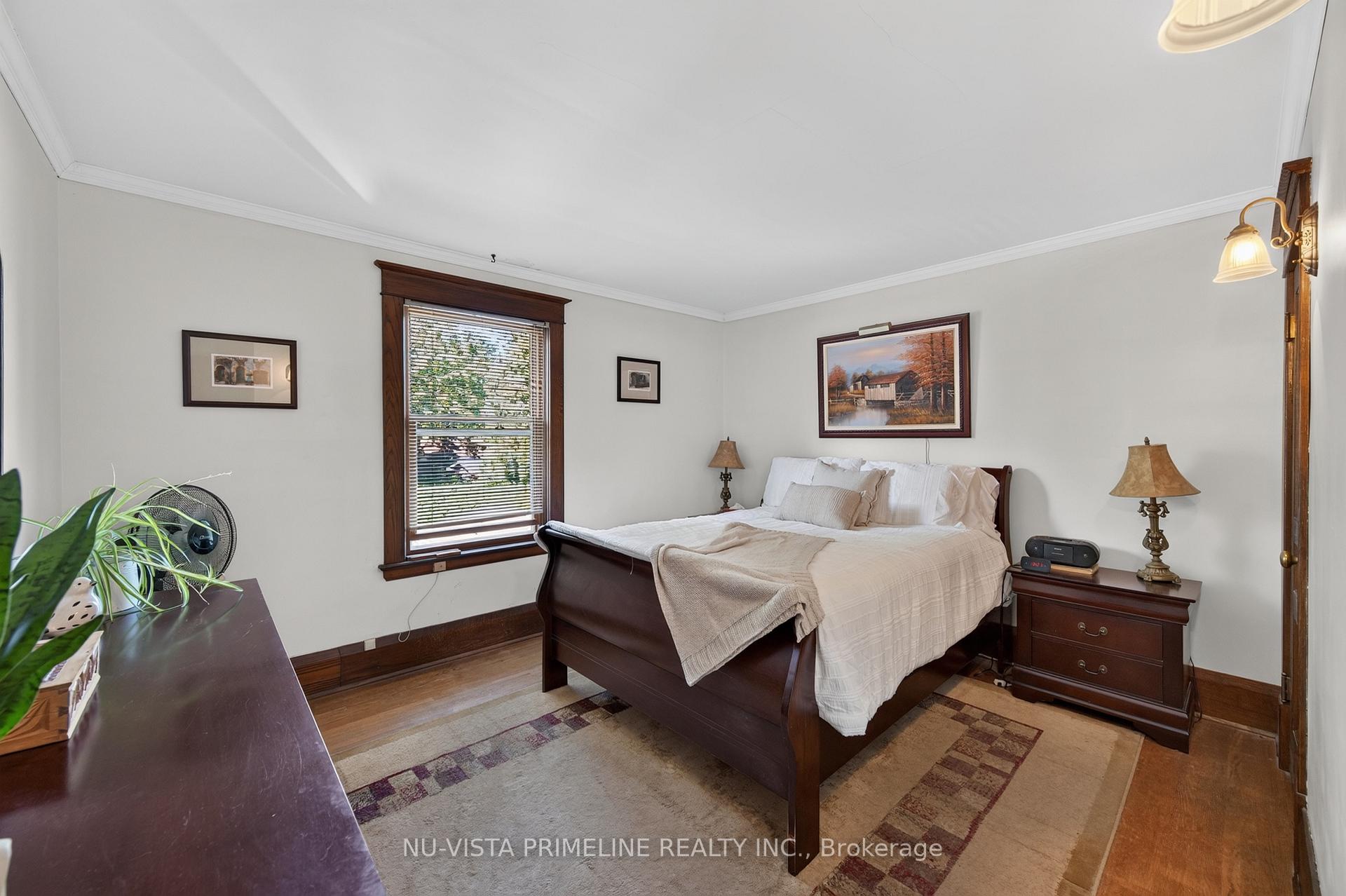Photo 35 of 83 Thornton Avenue, London, East B — HOMEH