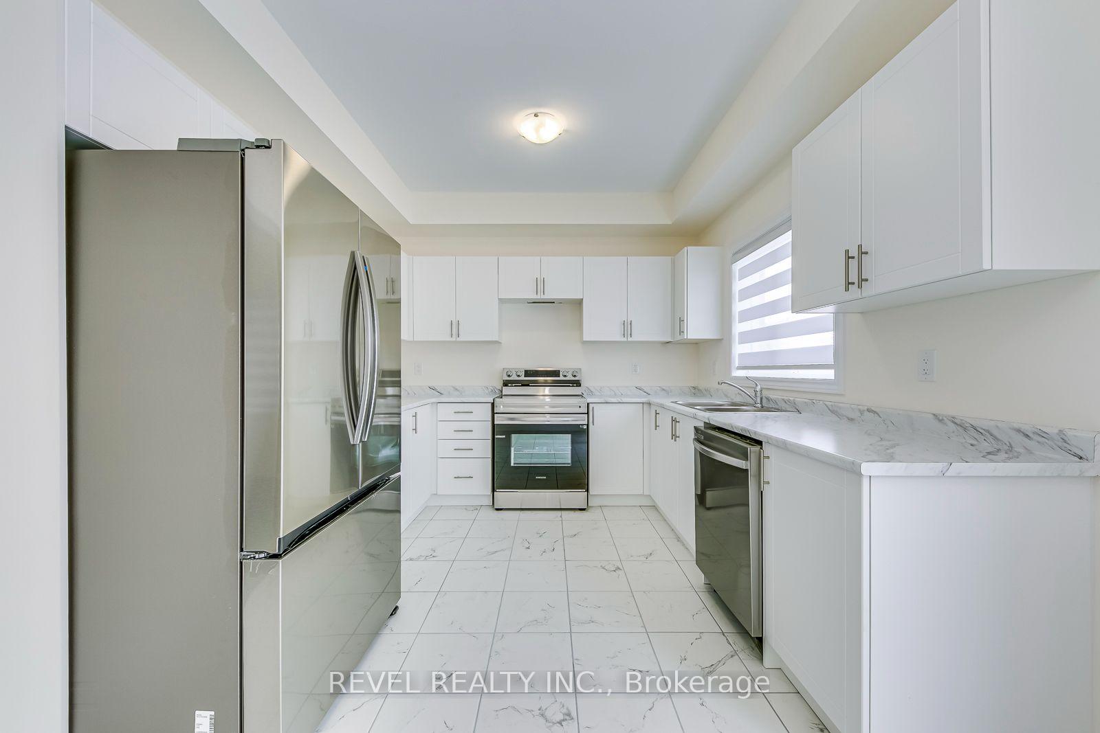 Photo 13 of 26 Hutchison Road, Guelph, Village By The Arboretum — HOMEH