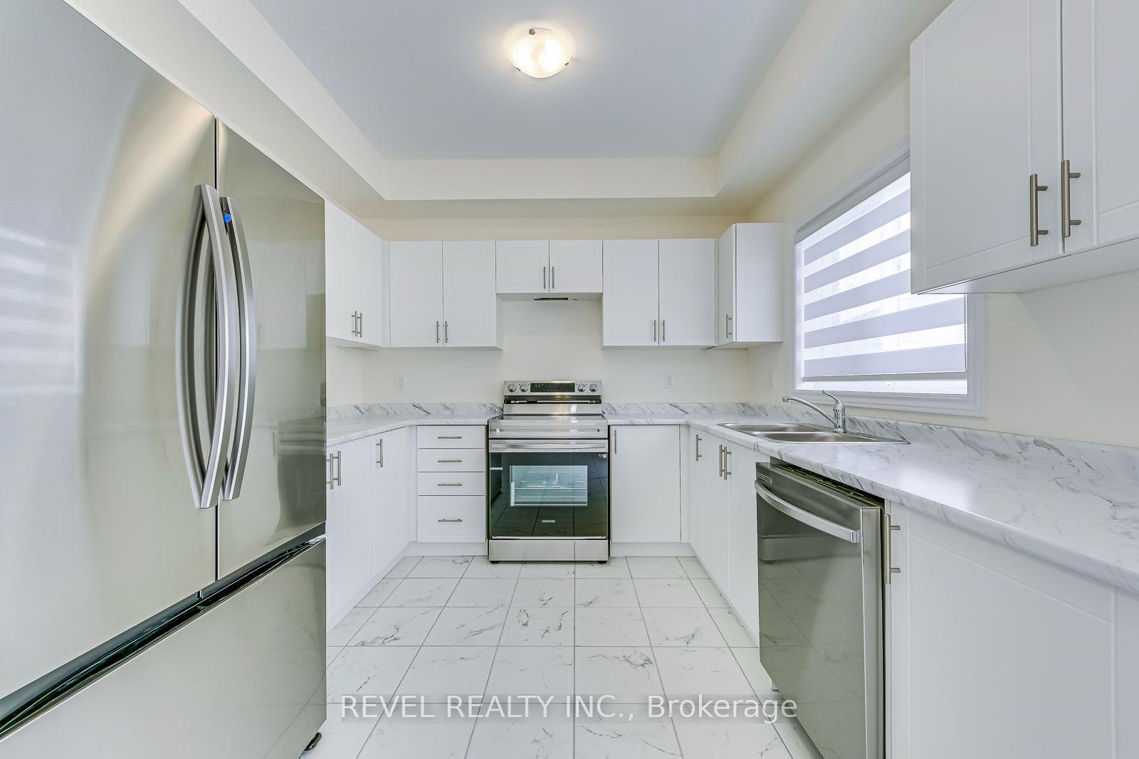 Photo 14 of 26 Hutchison Road, Guelph, Village By The Arboretum — HOMEH