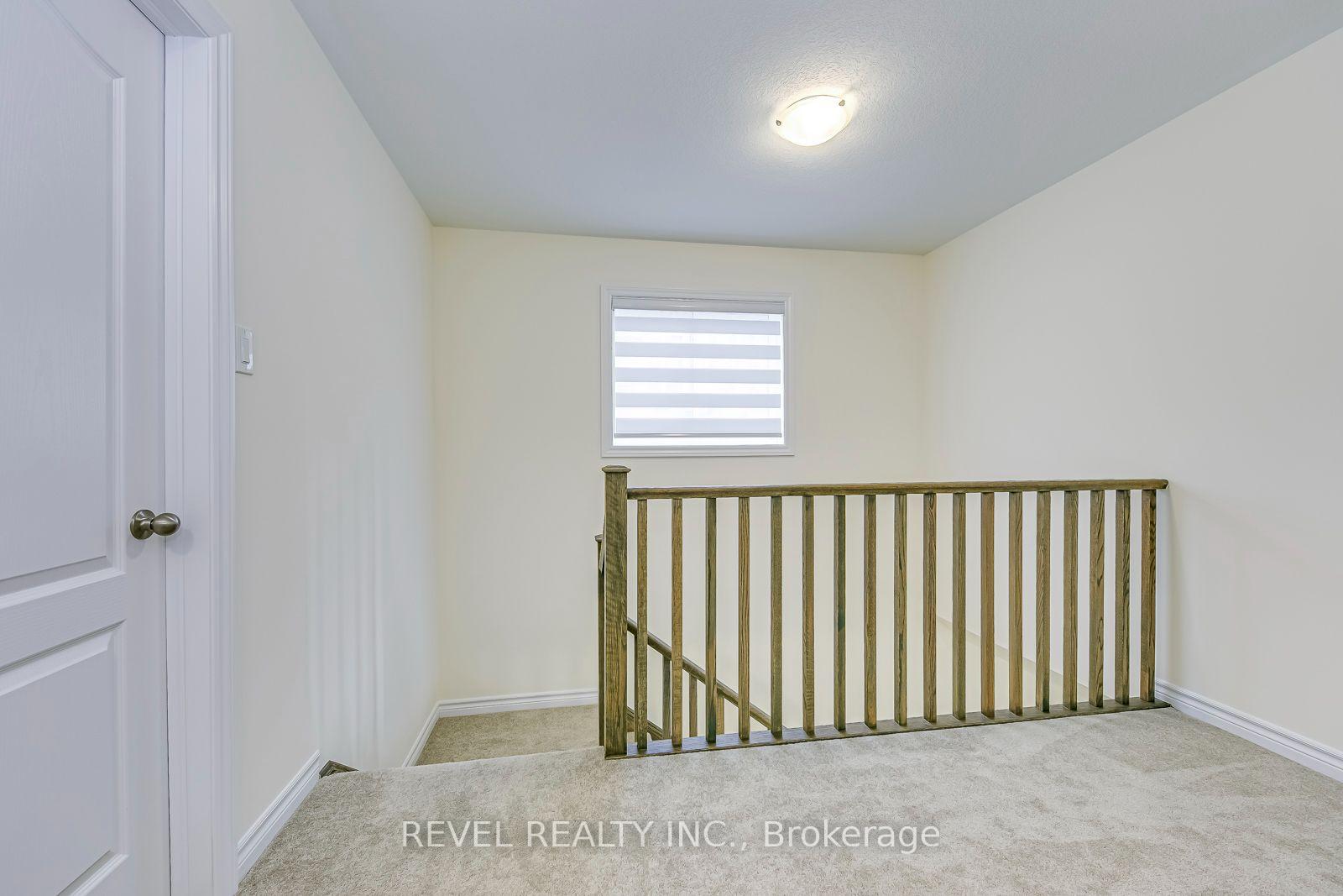 Photo 19 of 26 Hutchison Road, Guelph, Village By The Arboretum — HOMEH