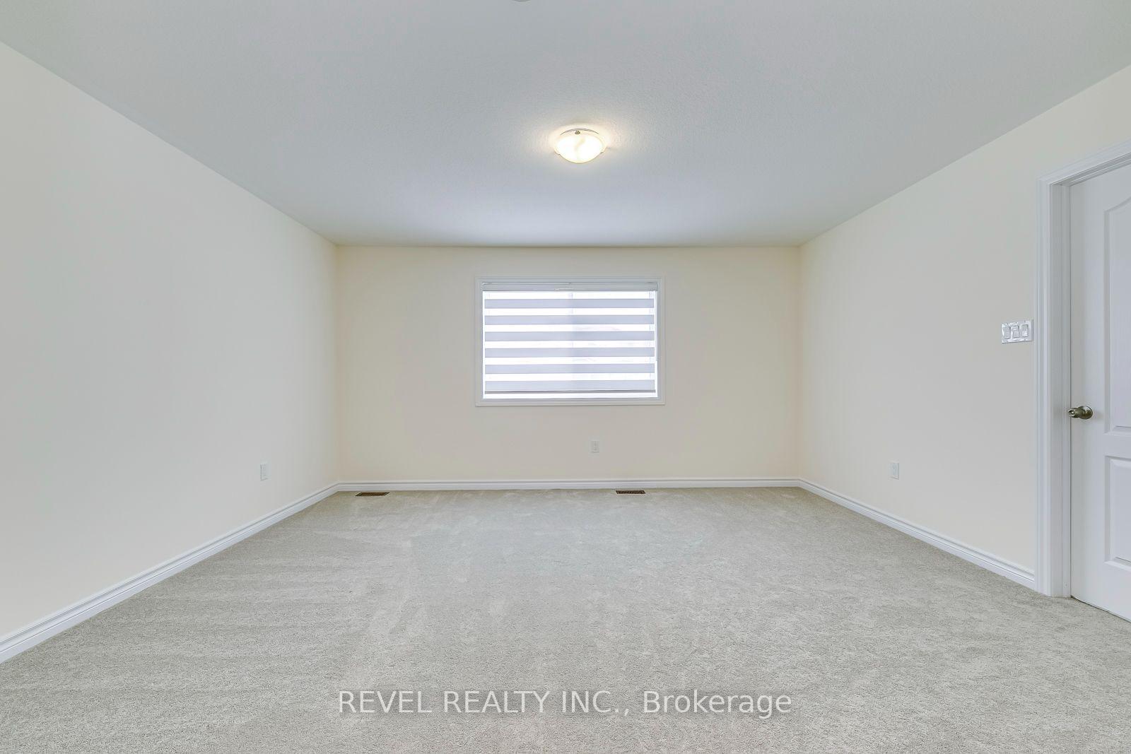 Photo 20 of 26 Hutchison Road, Guelph, Village By The Arboretum — HOMEH