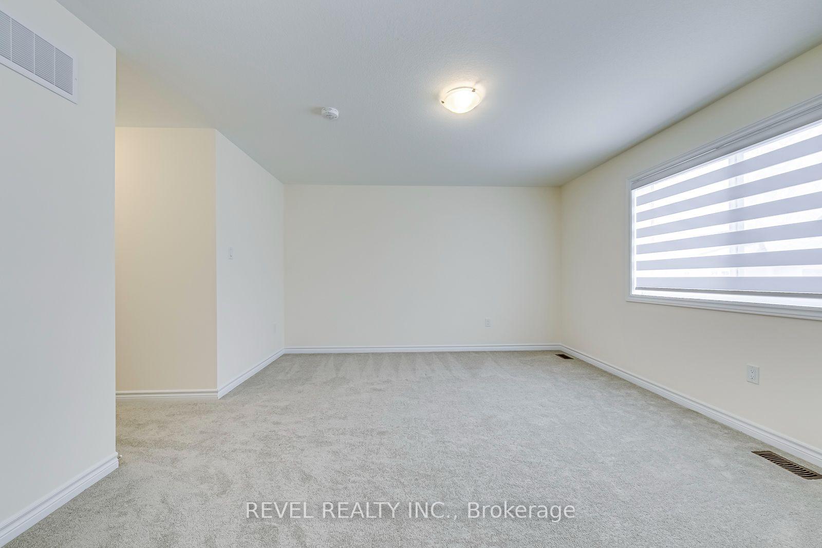 Photo 21 of 26 Hutchison Road, Guelph, Village By The Arboretum — HOMEH