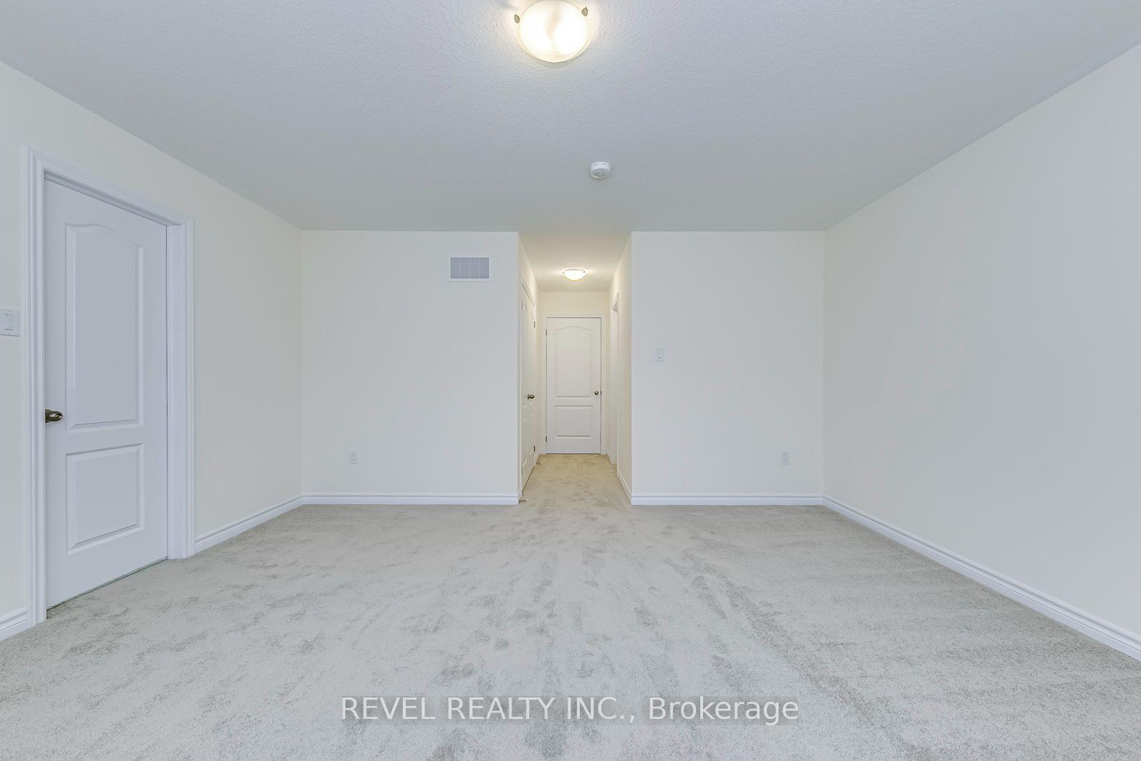 Photo 22 of 26 Hutchison Road, Guelph, Village By The Arboretum — HOMEH