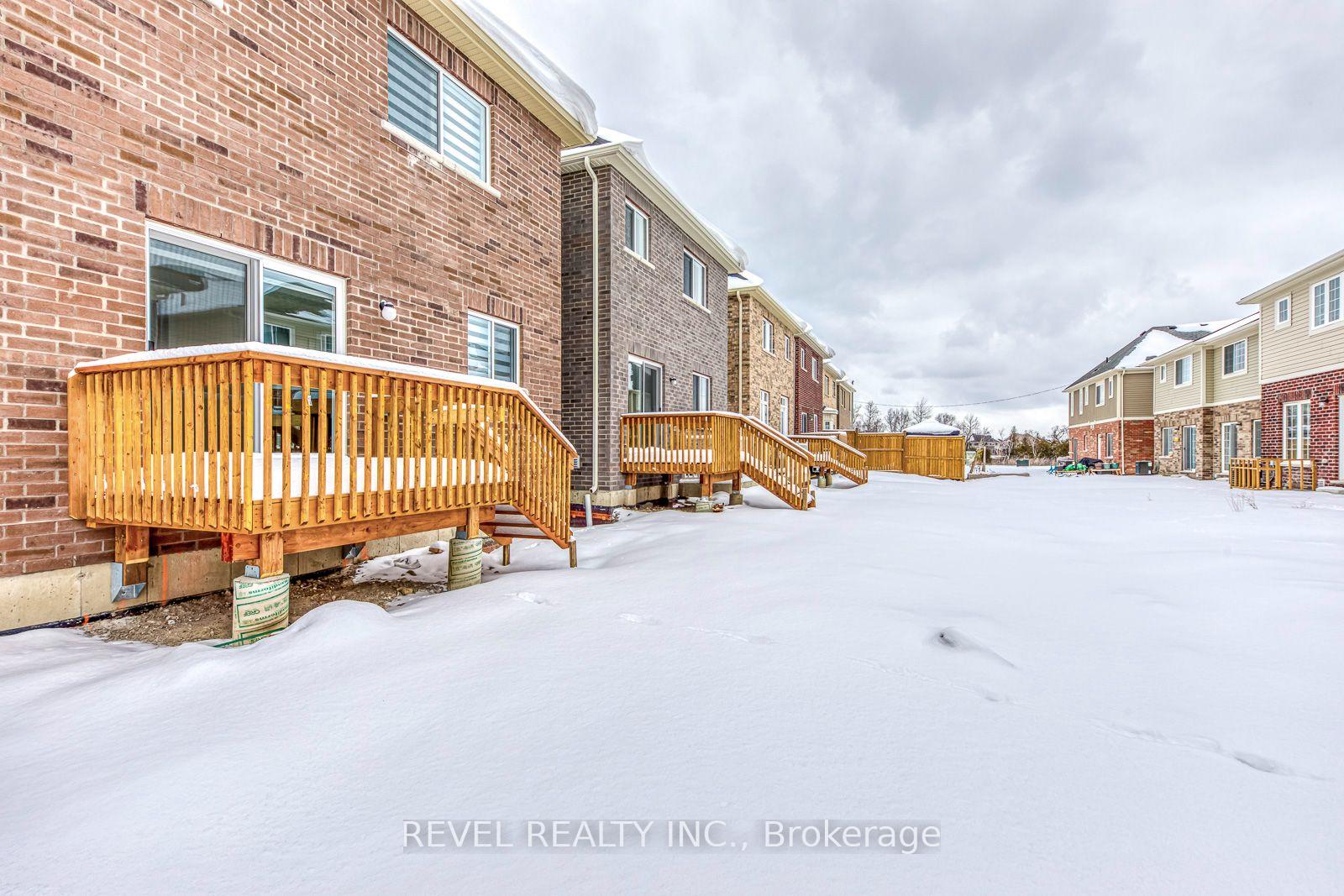 Photo 34 of 26 Hutchison Road, Guelph, Village By The Arboretum — HOMEH