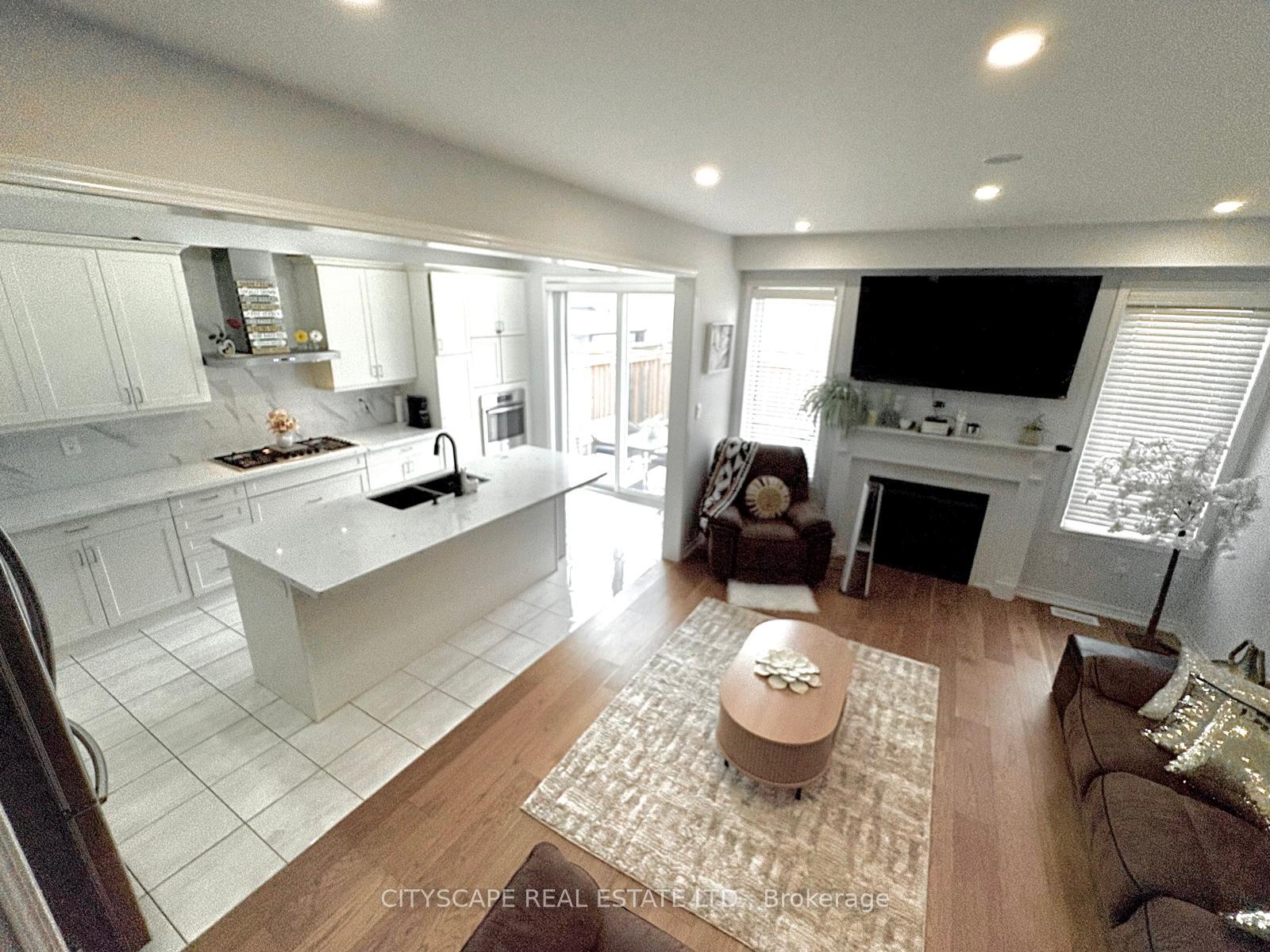 Photo 12 of 538 Edenbrook Hill Drive, Brampton, Northwest Brampton — HOMEH