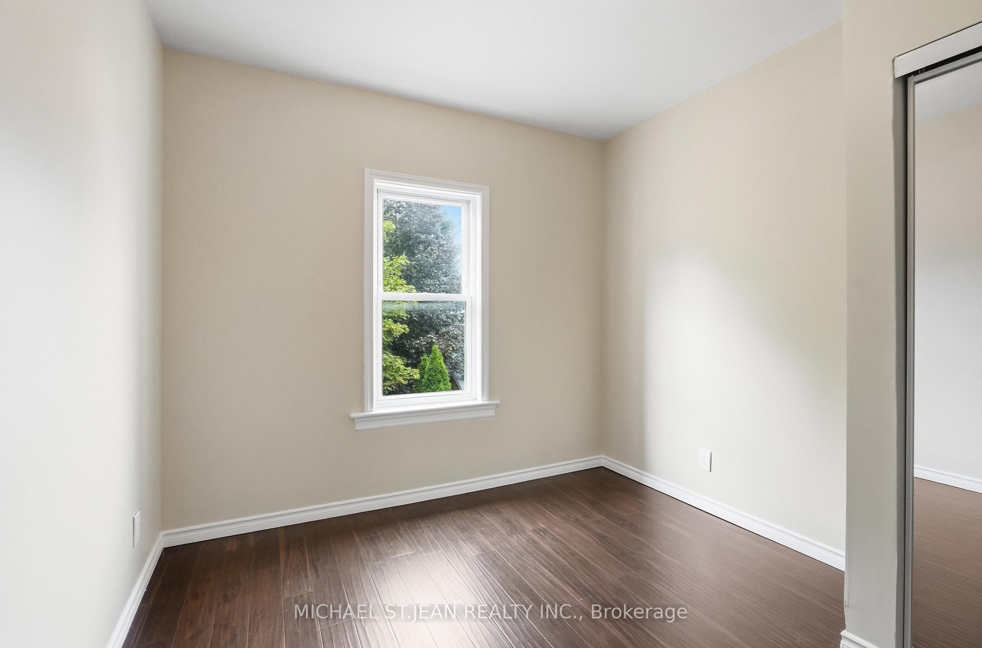 Photo 19 of 62 Cedar Avenue, Hamilton, St. Clair — HOMEH
