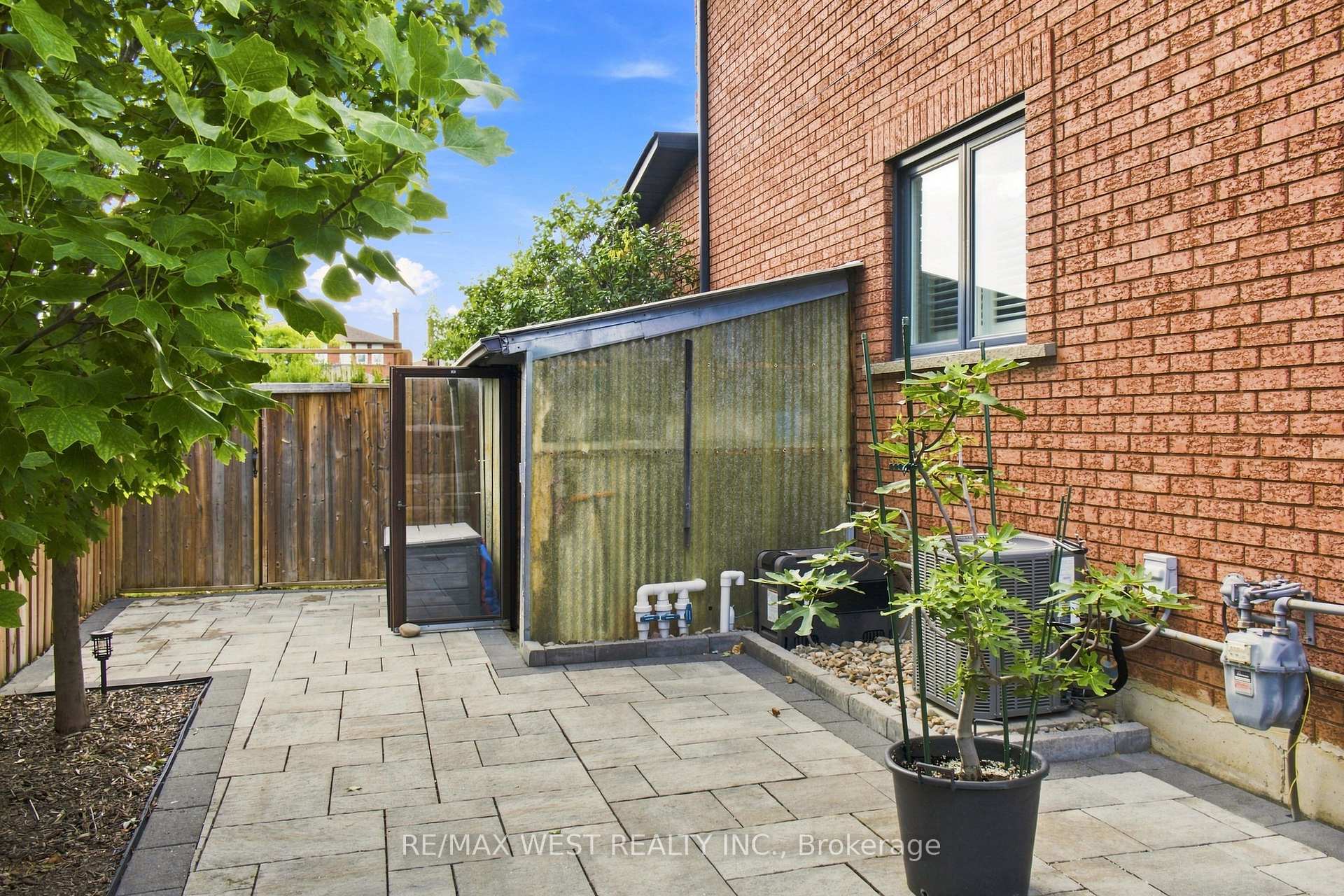 Photo 70 of 414 Belview Avenue, Vaughan, East Woodbridge — HOMEH