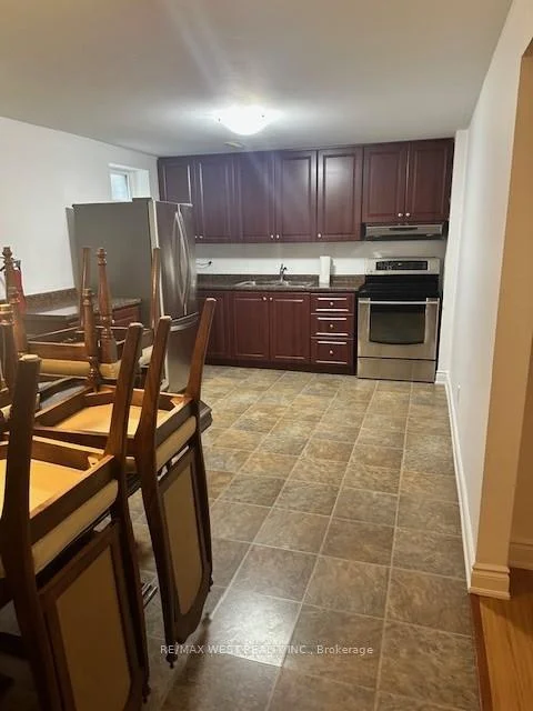 Photo 3 of 414 Belview Avenue, Vaughan, East Woodbridge — HOMEH