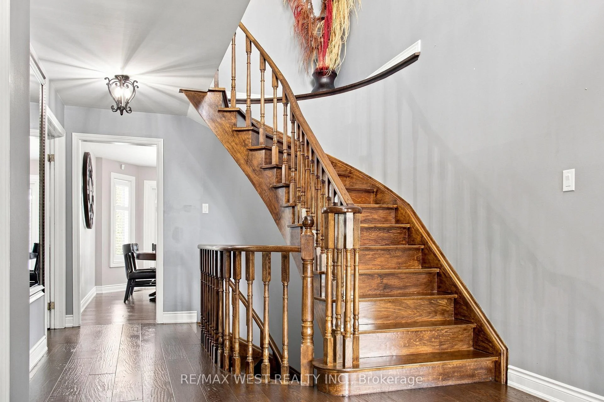 Photo 33 of 414 Belview Avenue, Vaughan, East Woodbridge — HOMEH