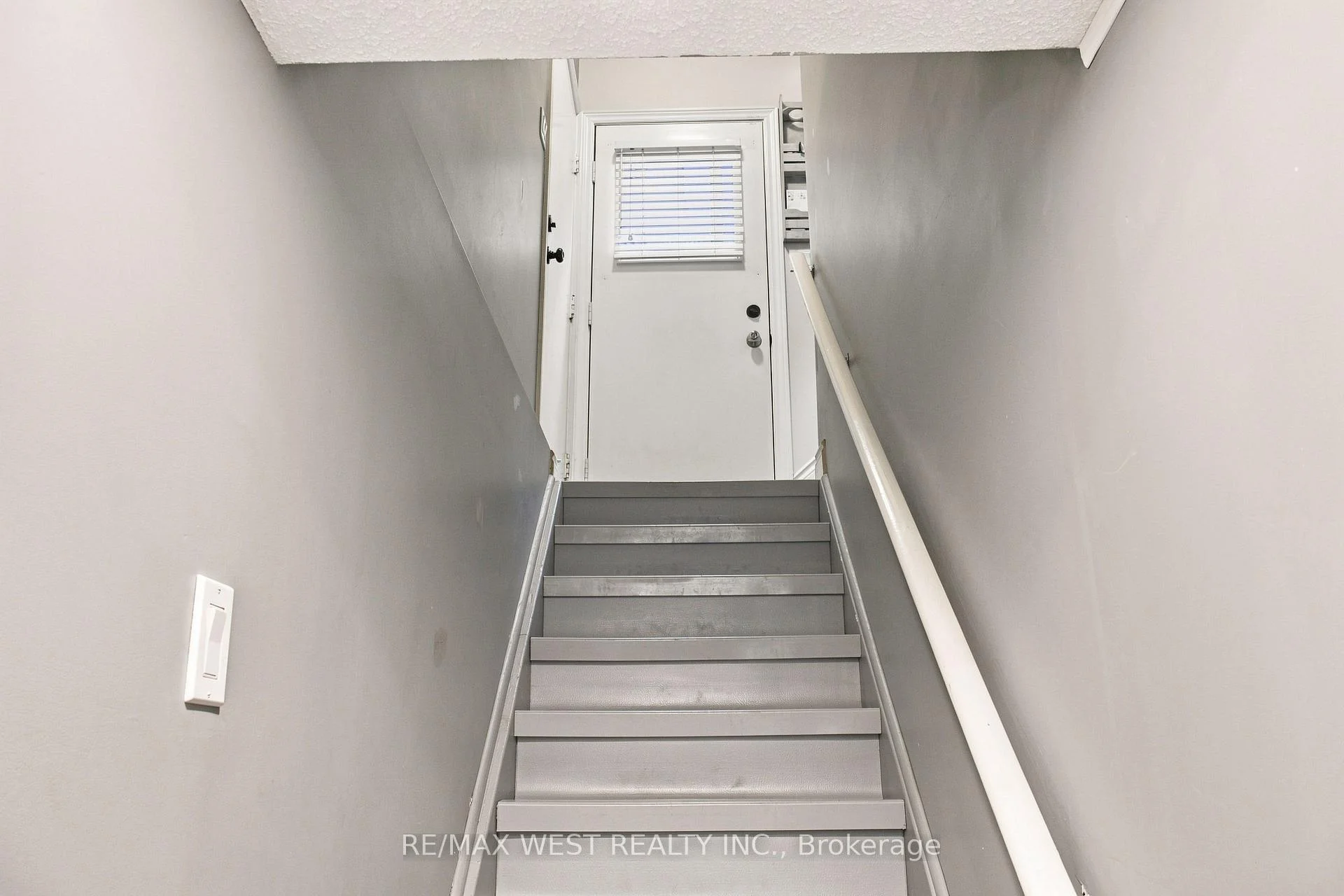 Photo 76 of 414 Belview Avenue, Vaughan, East Woodbridge — HOMEH