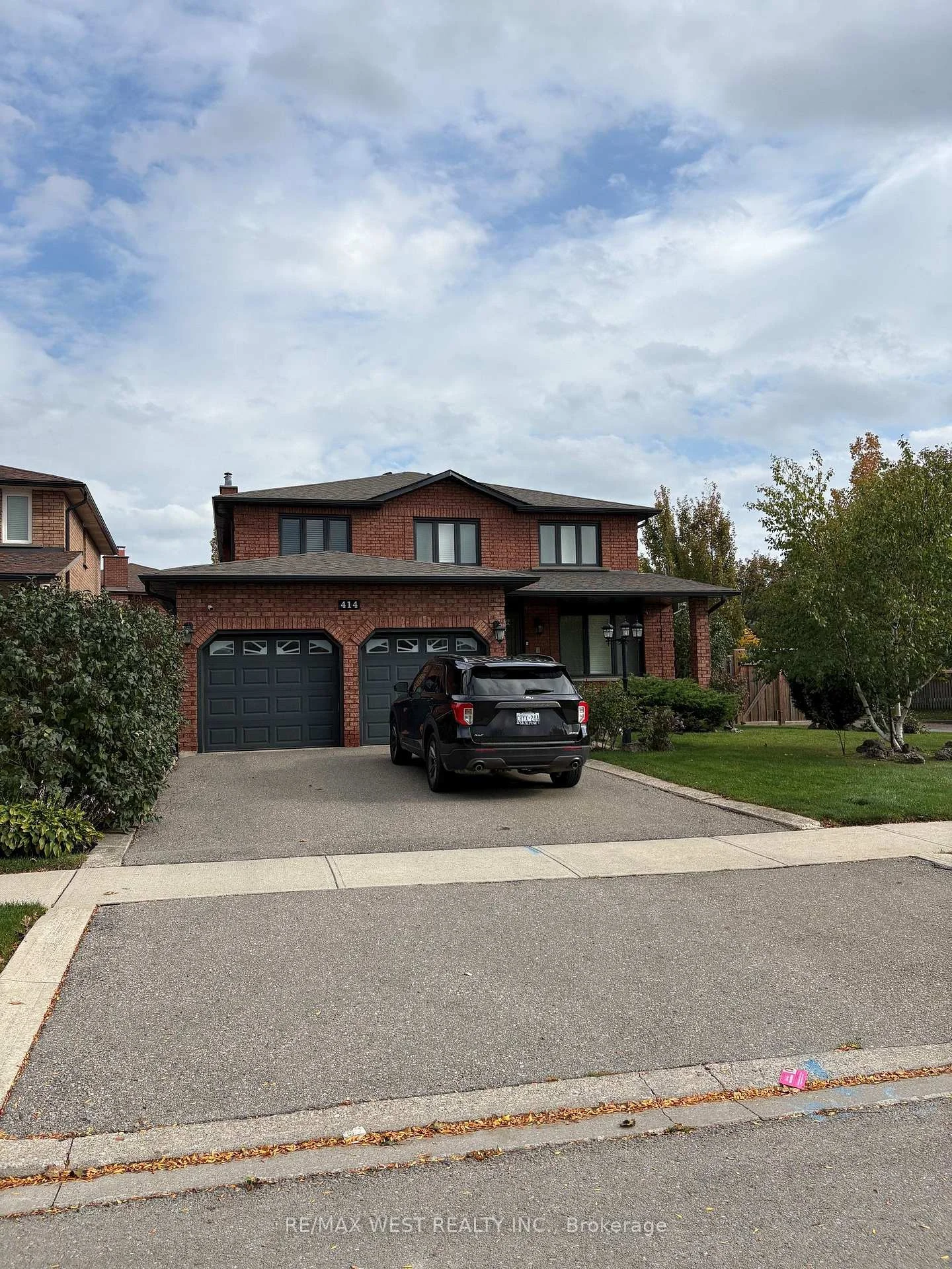 Photo 1 of 414 Belview Avenue, Vaughan, East Woodbridge — HOMEH