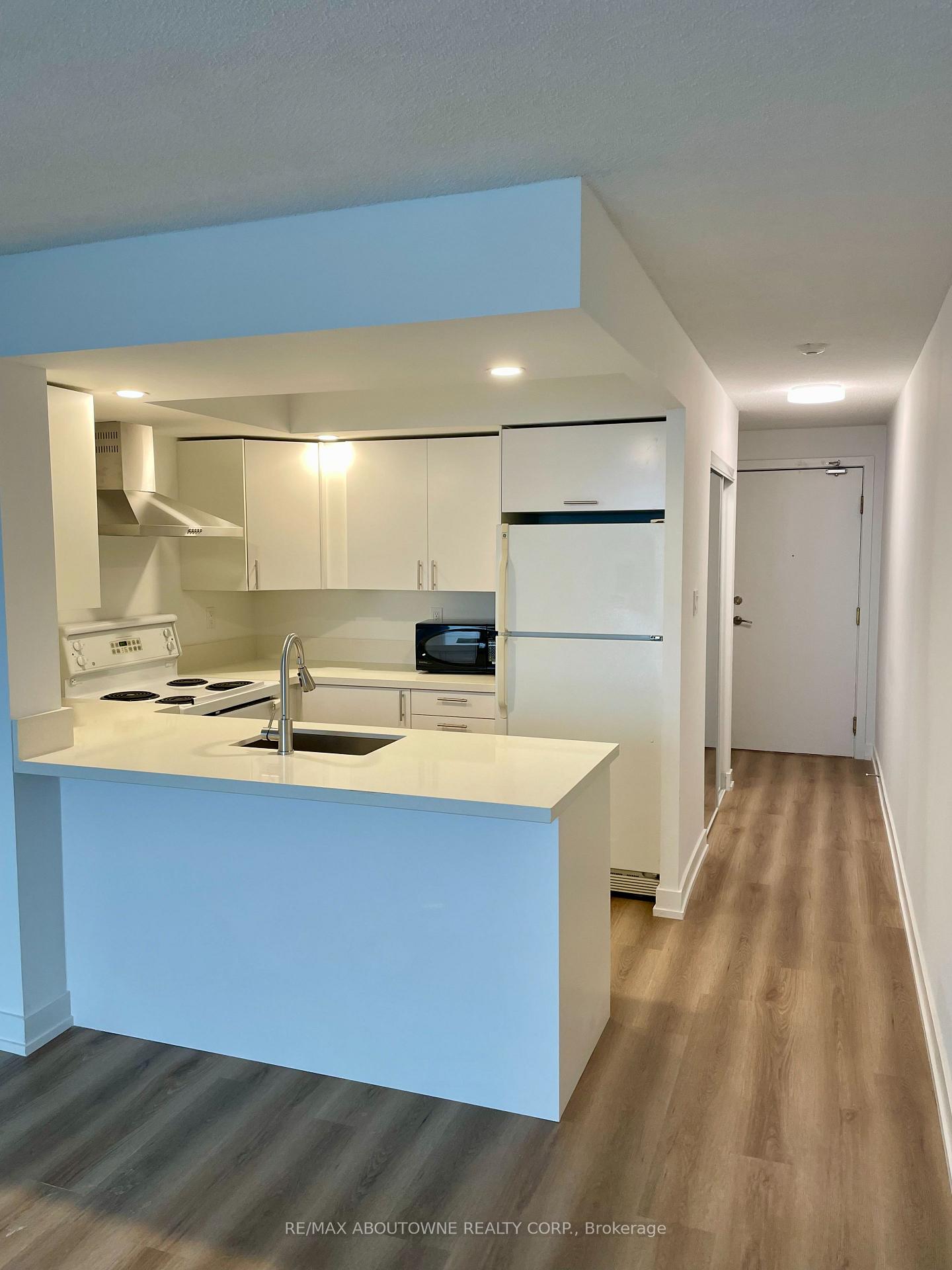 Photo 5 of Unit 2239, 125 Omni Drive, Scarborough, Bendale — HOMEH