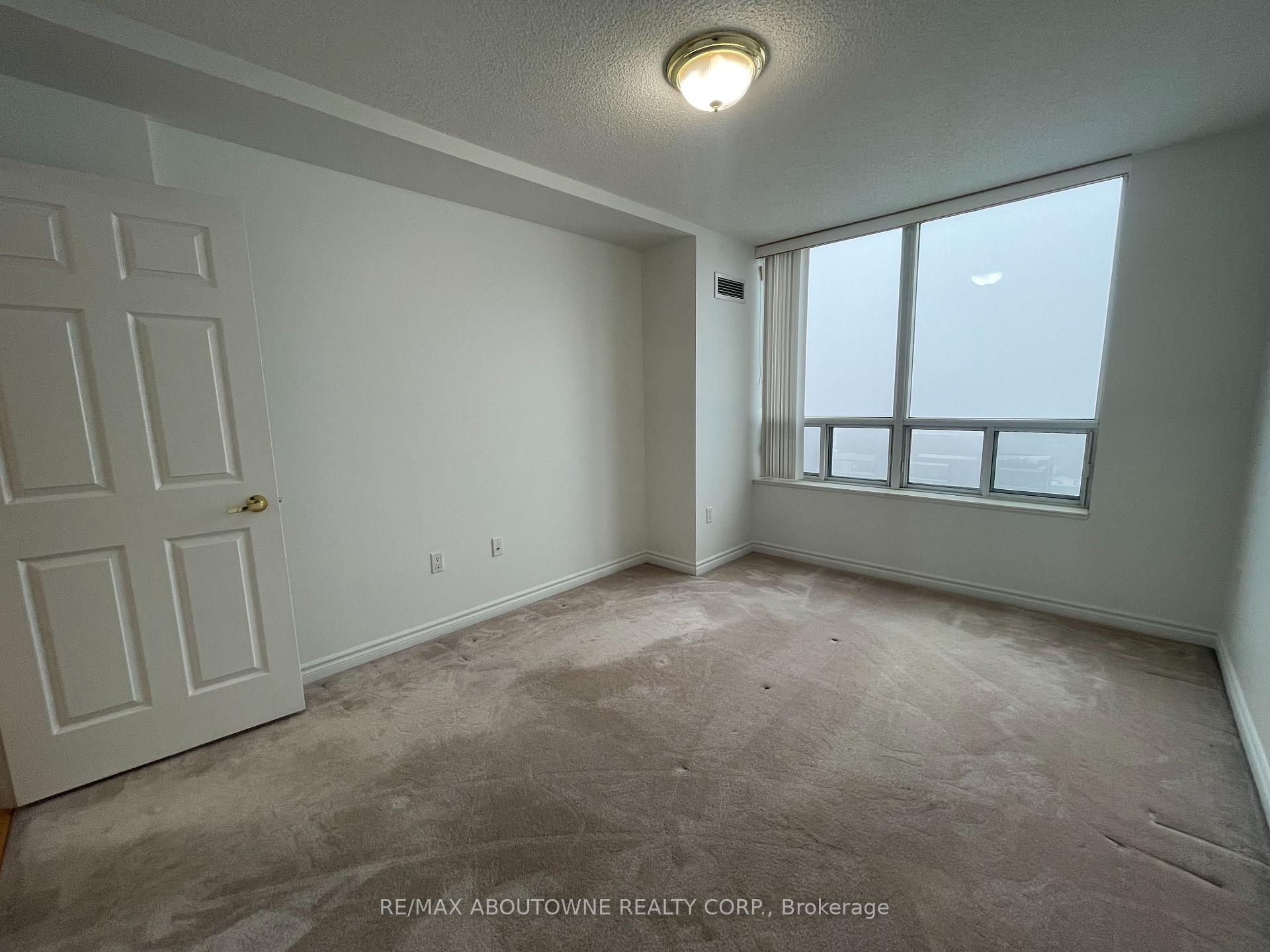Photo 11 of Unit PH39, 125 Omni Drive, Scarborough, Bendale — HOMEH
