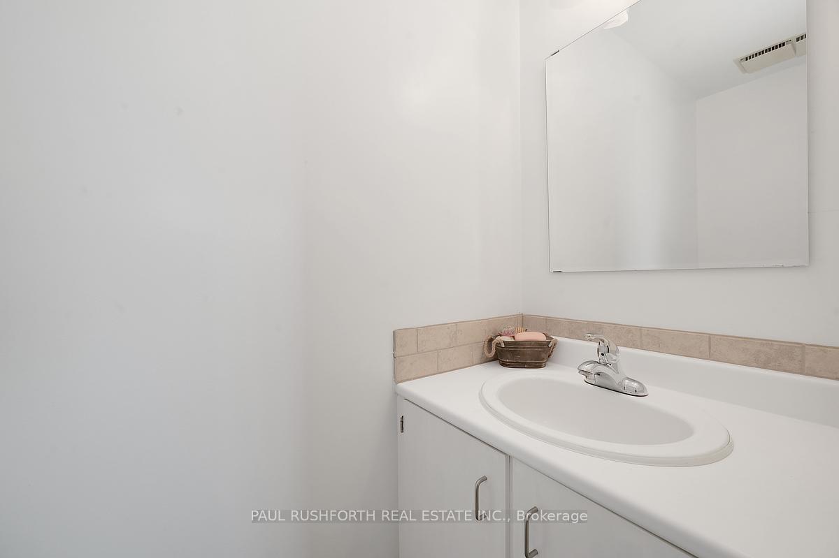 Photo 16 of 24 Baneberry Crescent, Ottawa, Kanata - Glencairn/Hazeldean — HOMEH