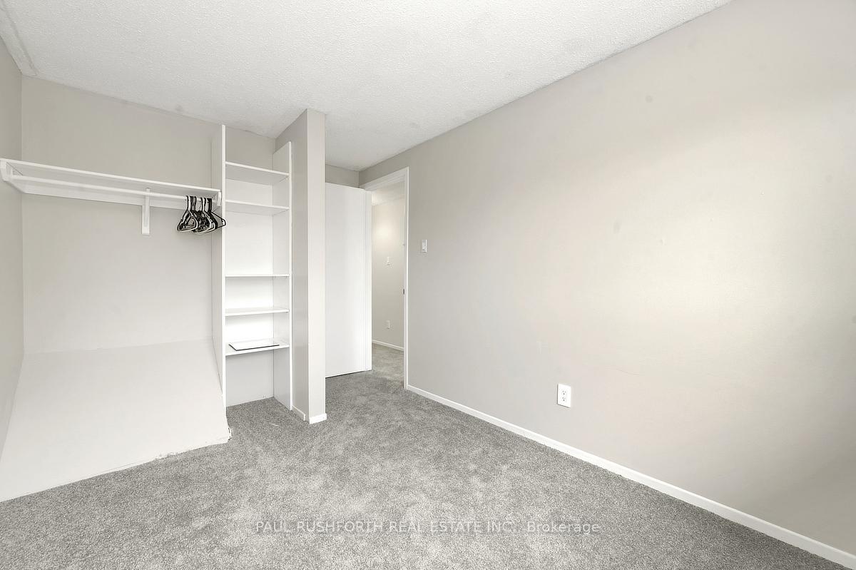 Photo 20 of 24 Baneberry Crescent, Ottawa, Kanata - Glencairn/Hazeldean — HOMEH