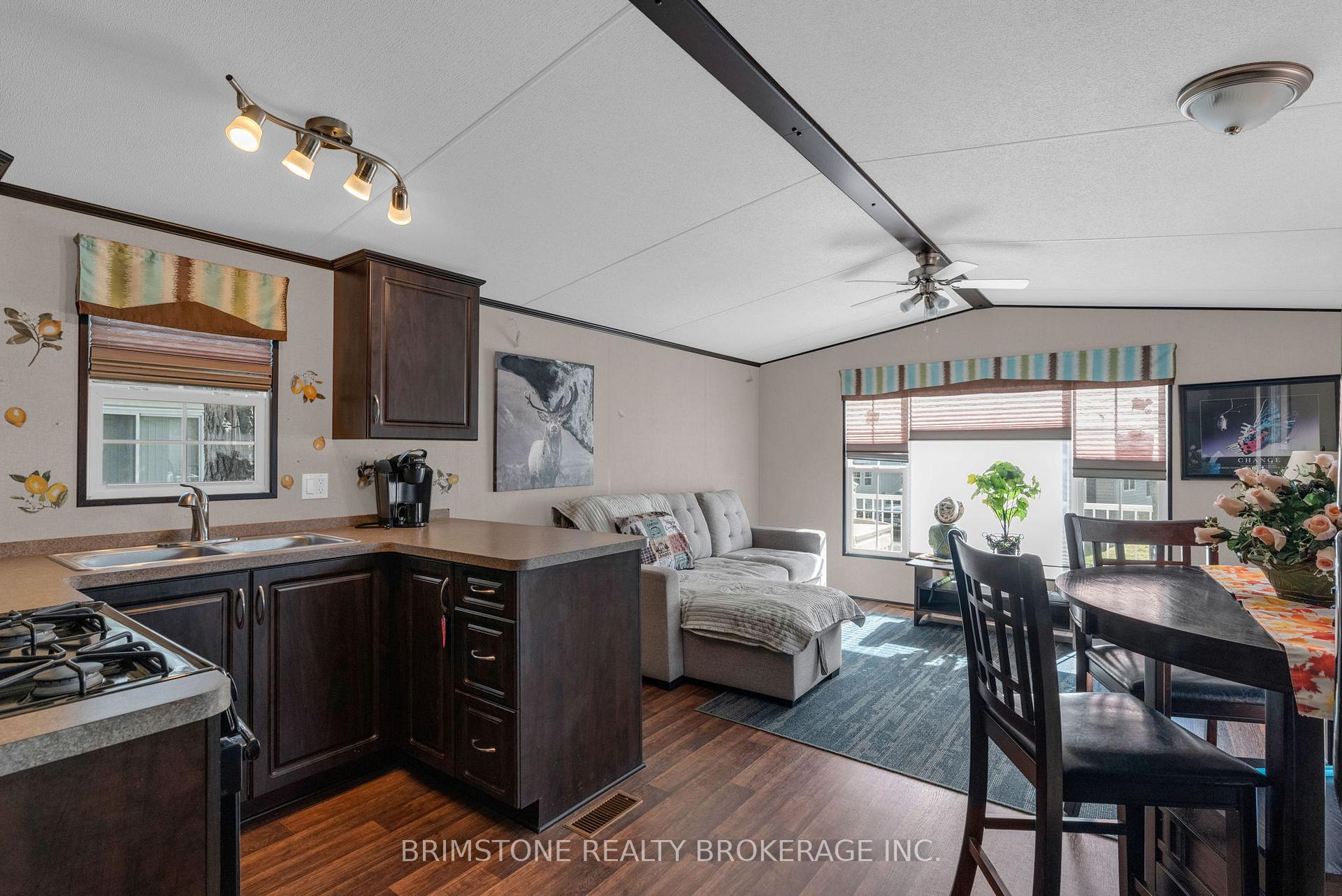 Photo 10 of Unit 63, 1082 Shamrock Marina Road, Gravenhurst, Morrison — HOMEH