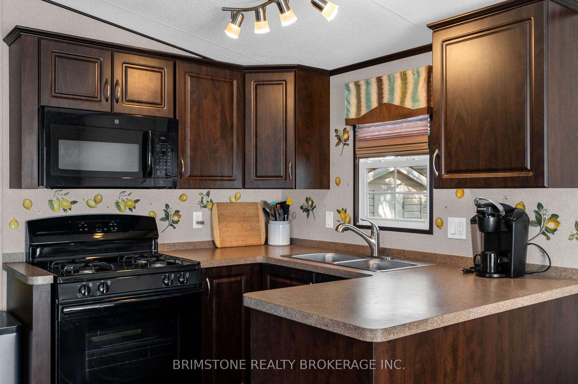 Photo 12 of Unit 63, 1082 Shamrock Marina Road, Gravenhurst, Morrison — HOMEH