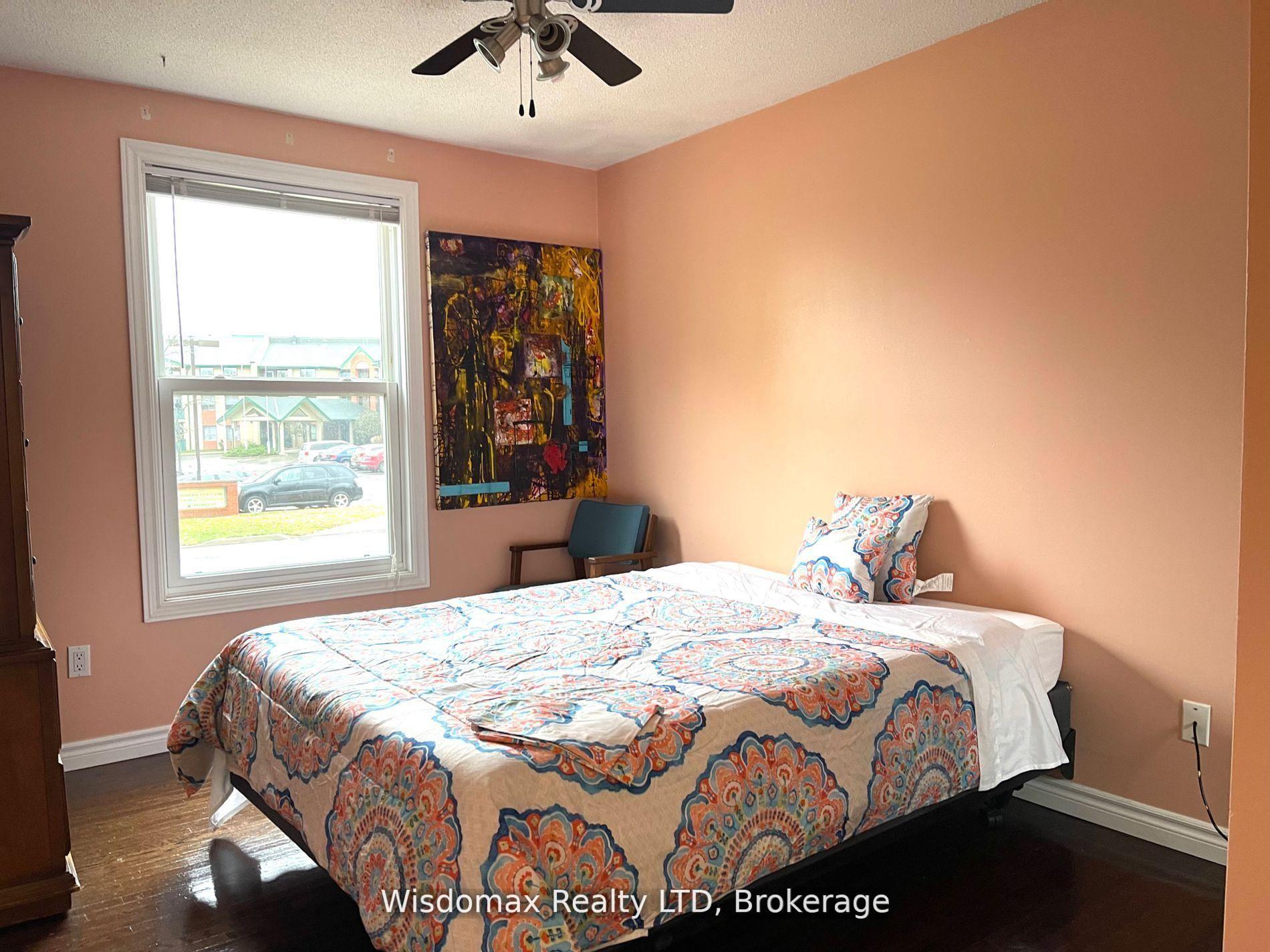 Photo 13 of 7 Greenmeadow Court, St. Catharines, Fairview — HOMEH