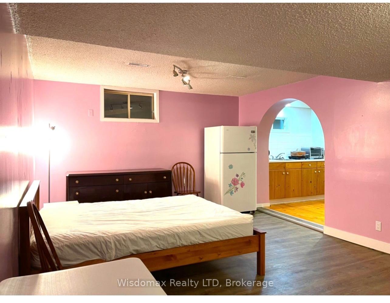 Photo 17 of 7 Greenmeadow Court, St. Catharines, Fairview — HOMEH
