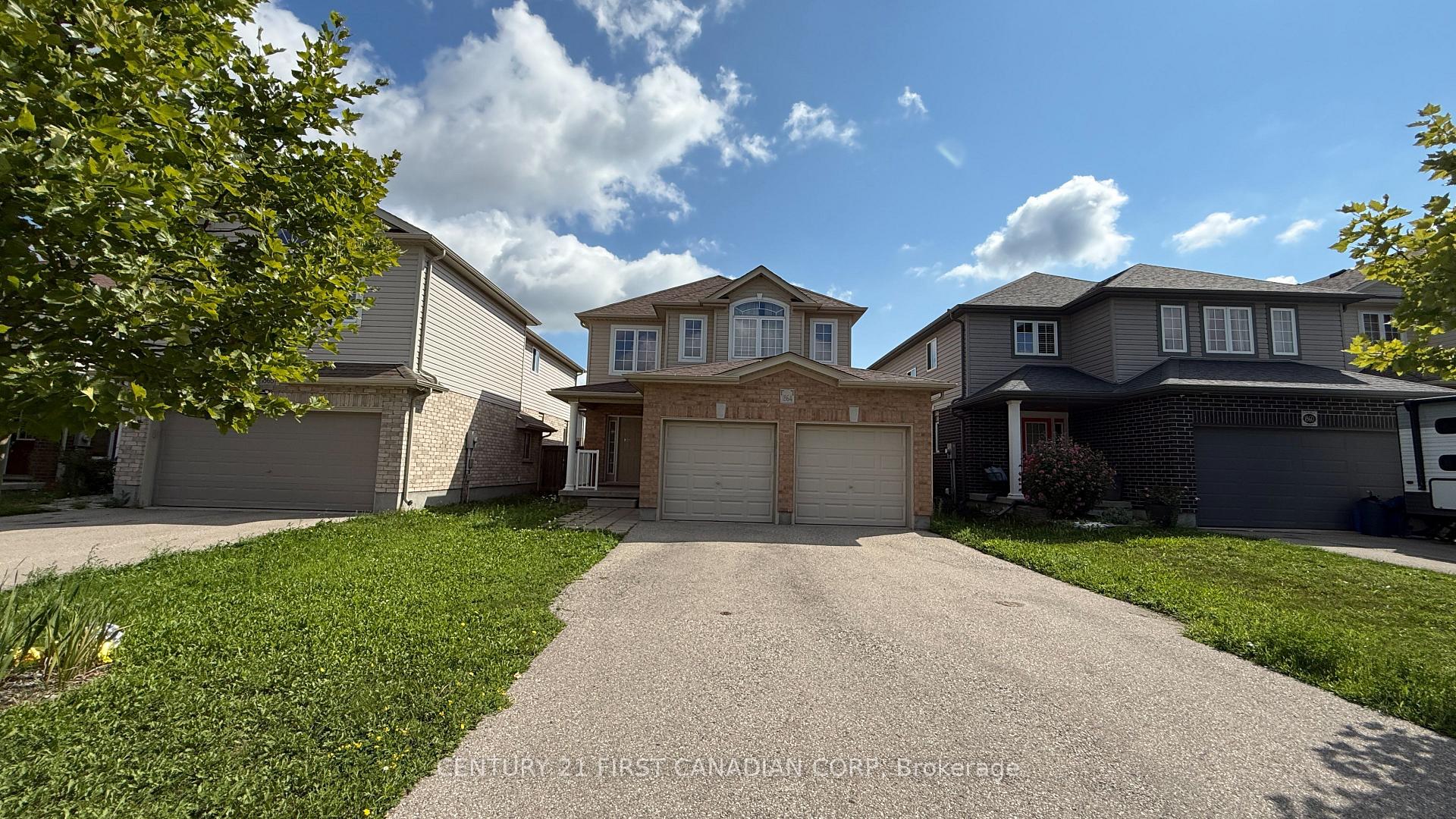 Photo 2 of 1864 Sedgefield Row, London, North S — HOMEH