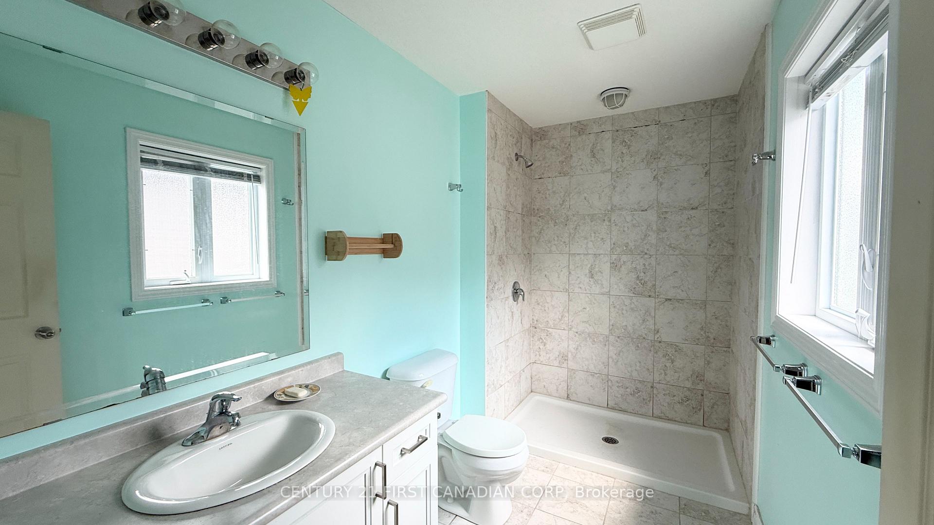 Photo 38 of 1864 Sedgefield Row, London, North S — HOMEH