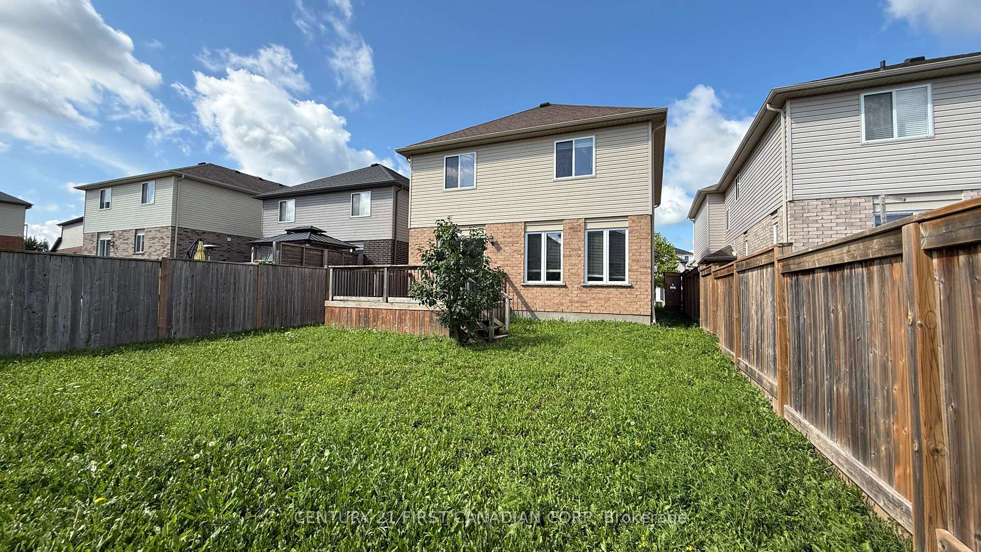 Photo 55 of 1864 Sedgefield Row, London, North S — HOMEH