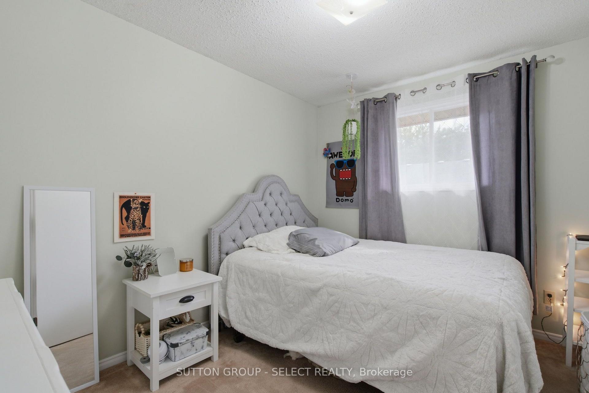 Photo 20 of 587 Classic Court, London, East P — HOMEH