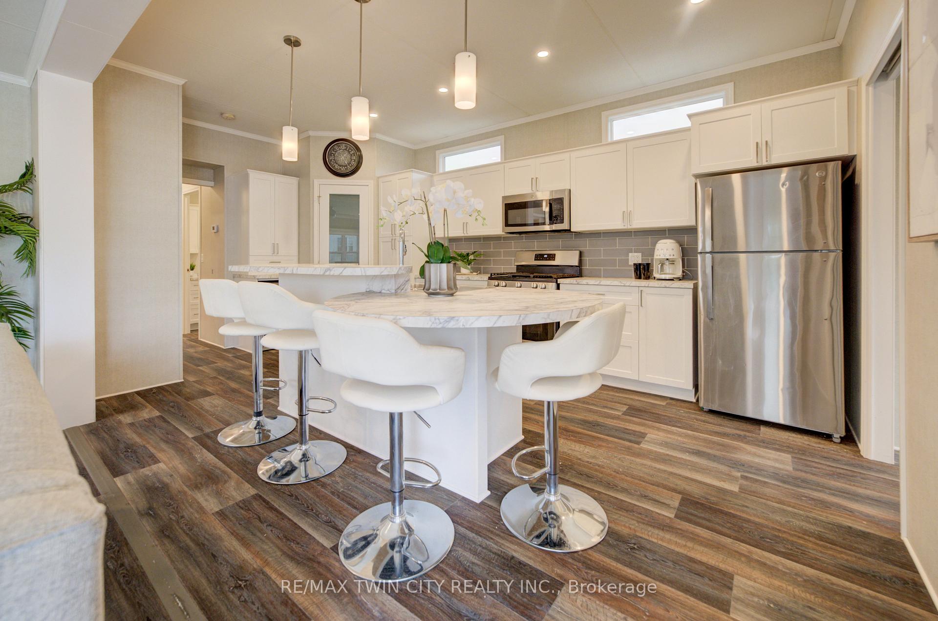 Photo 17 of Unit 61, 77683 Bluewater Highway, Bluewater, Bayfield — HOMEH