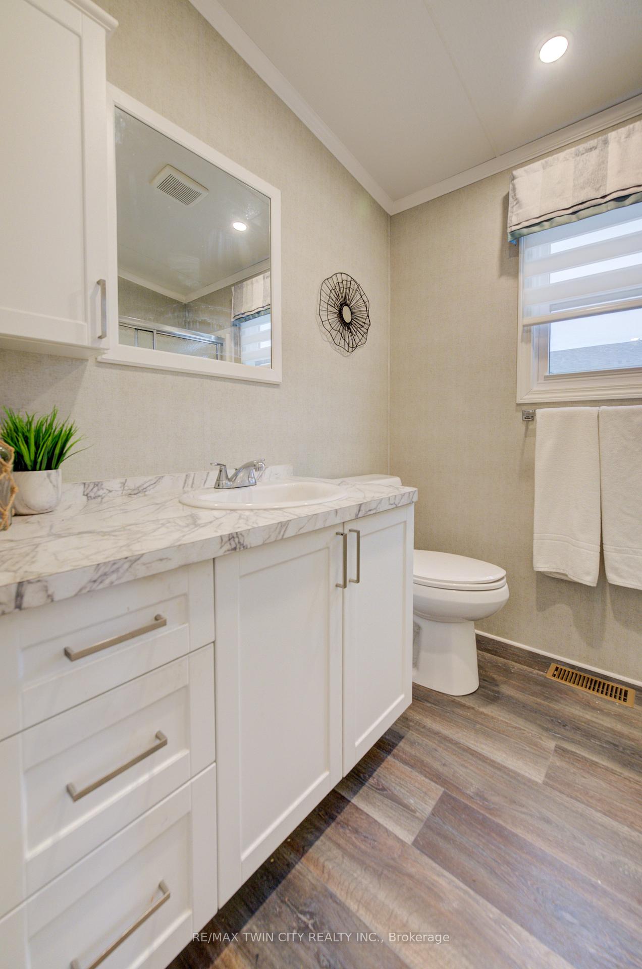 Photo 32 of Unit 61, 77683 Bluewater Highway, Bluewater, Bayfield — HOMEH