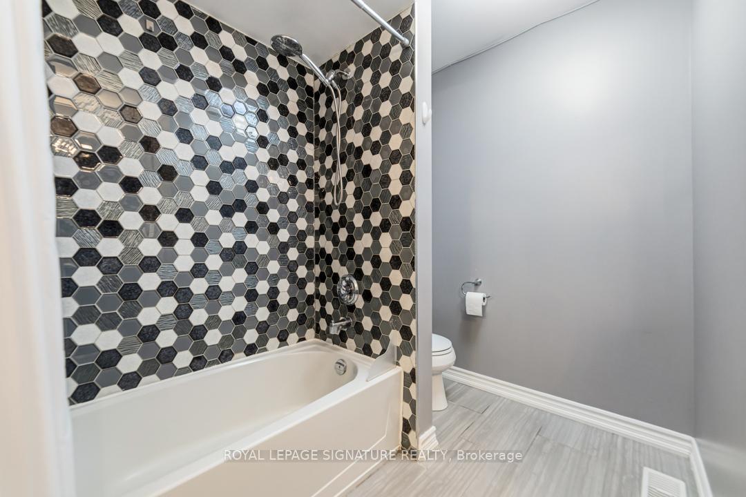 Photo 26 of 27 Aird Court, Milton, Scott — HOMEH