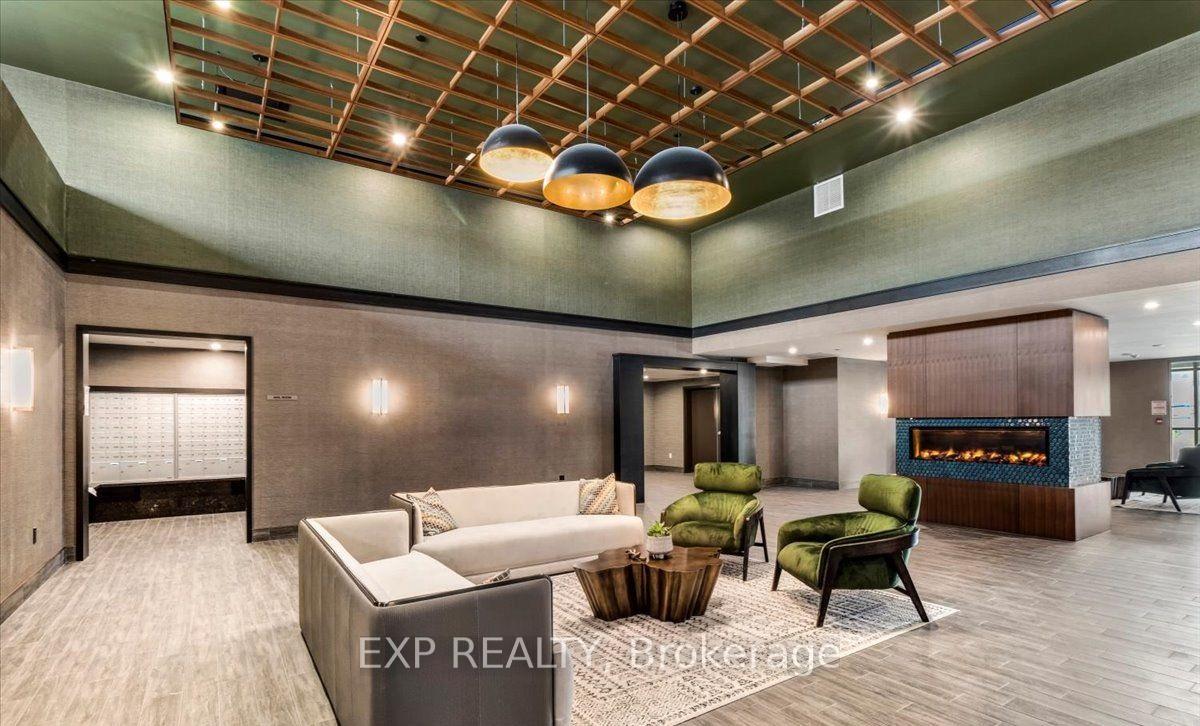 Photo 2 of Unit 405, 450 Dundas Street E, Hamilton, Waterdown — HOMEH
