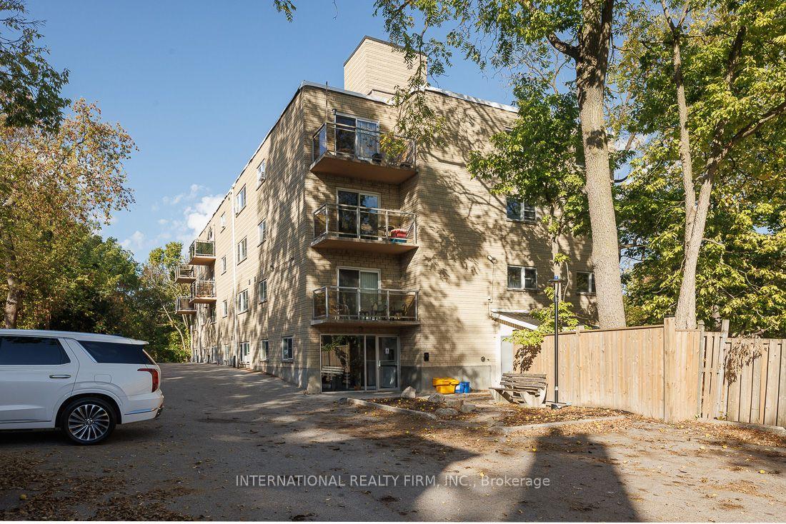 Photo 18 of Unit 204, 93 High Street, London, South F — HOMEH