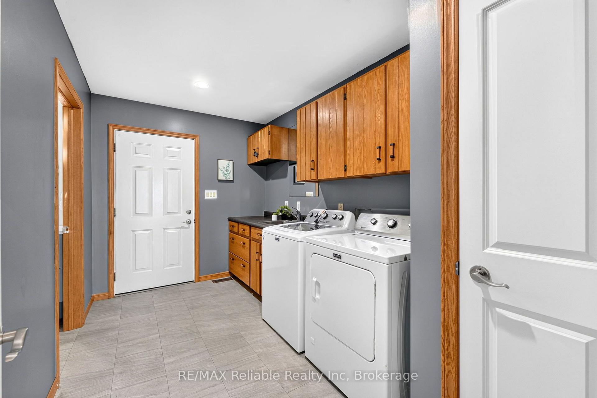 Photo 27 of 113 Tuyll Street, Bluewater, Bayfield — HOMEH