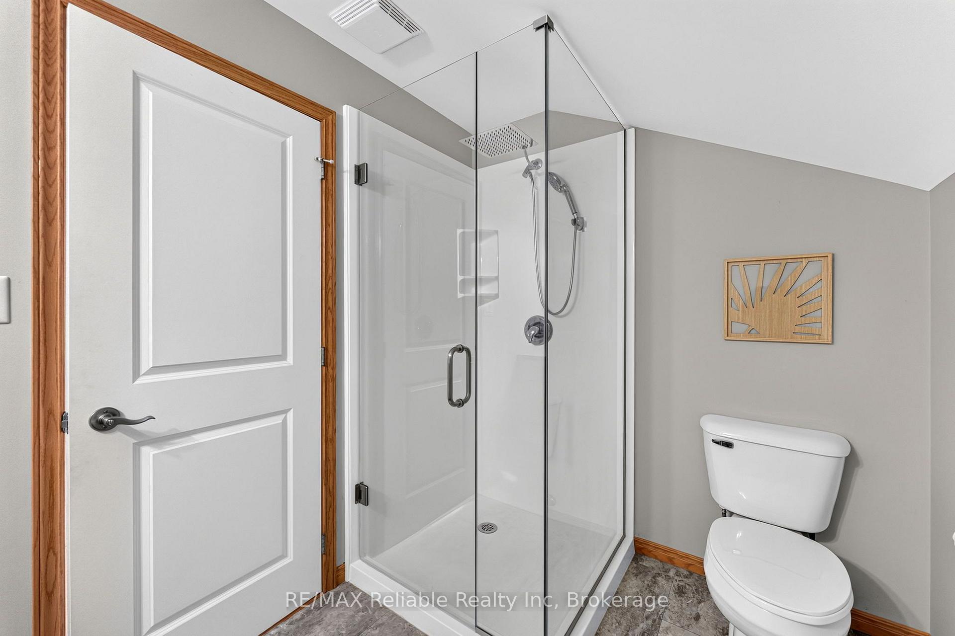 Photo 34 of 113 Tuyll Street, Bluewater, Bayfield — HOMEH