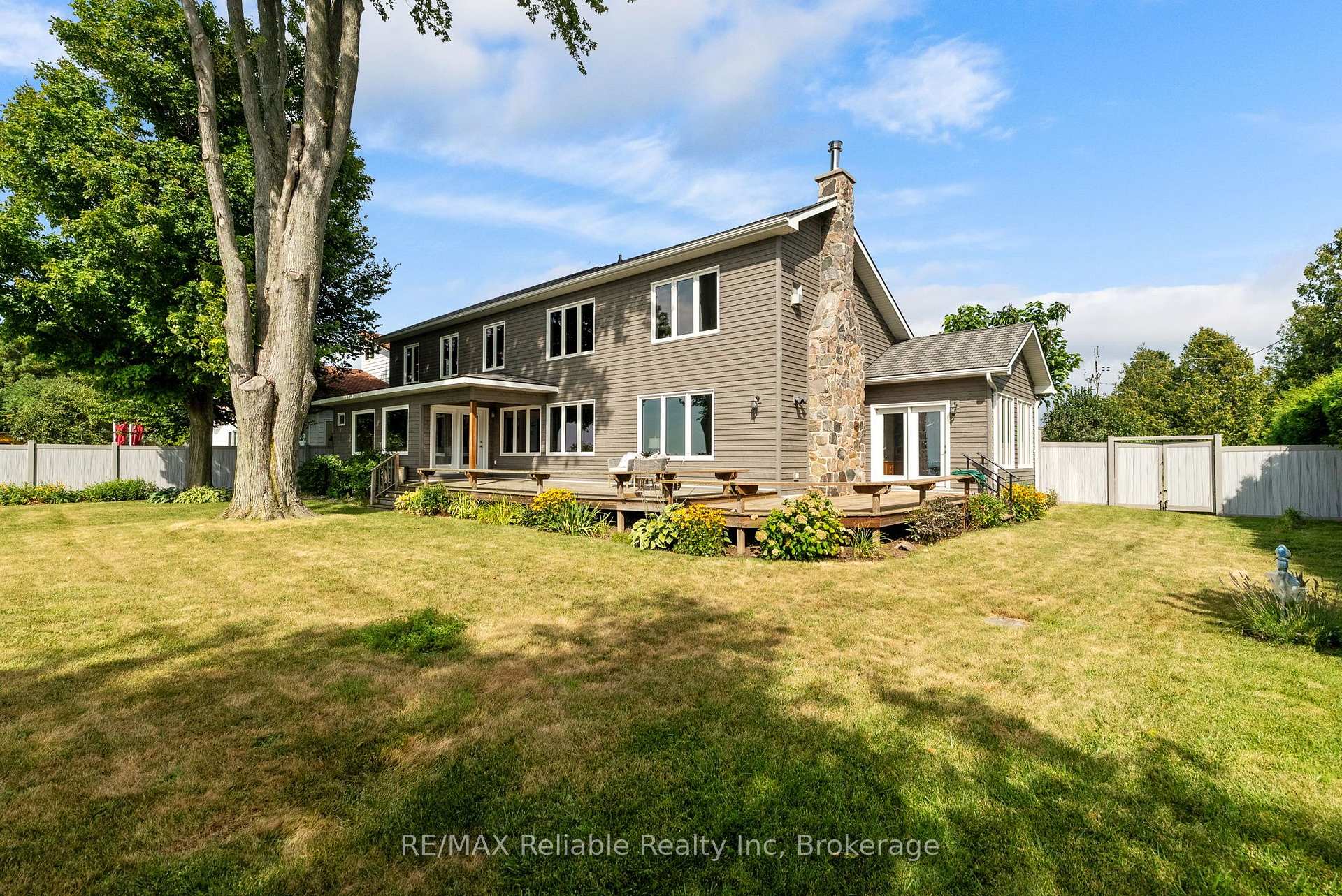 Photo 42 of 113 Tuyll Street, Bluewater, Bayfield — HOMEH