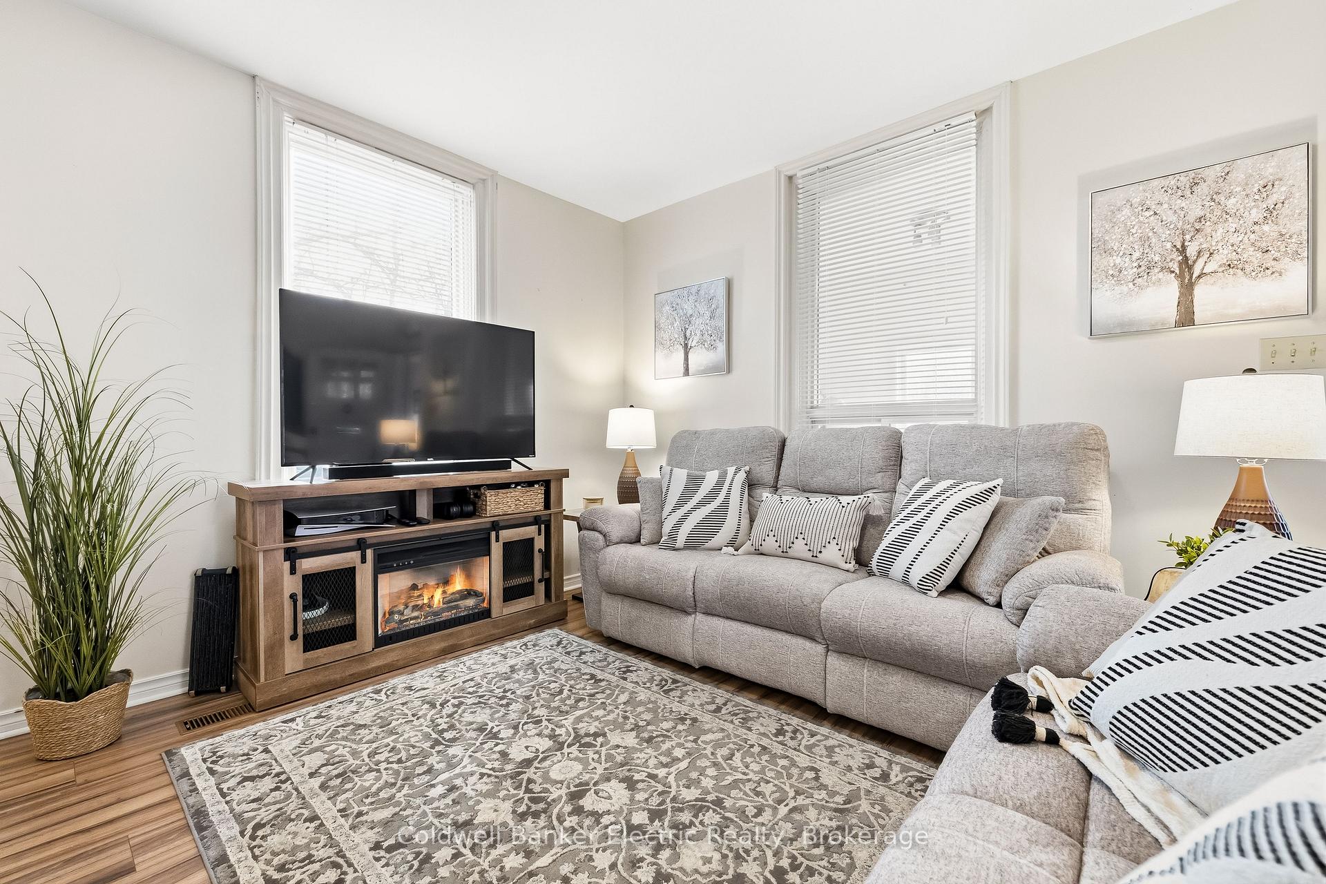 Photo 10 of 782 Ward Street, Selwyn — HOMEH